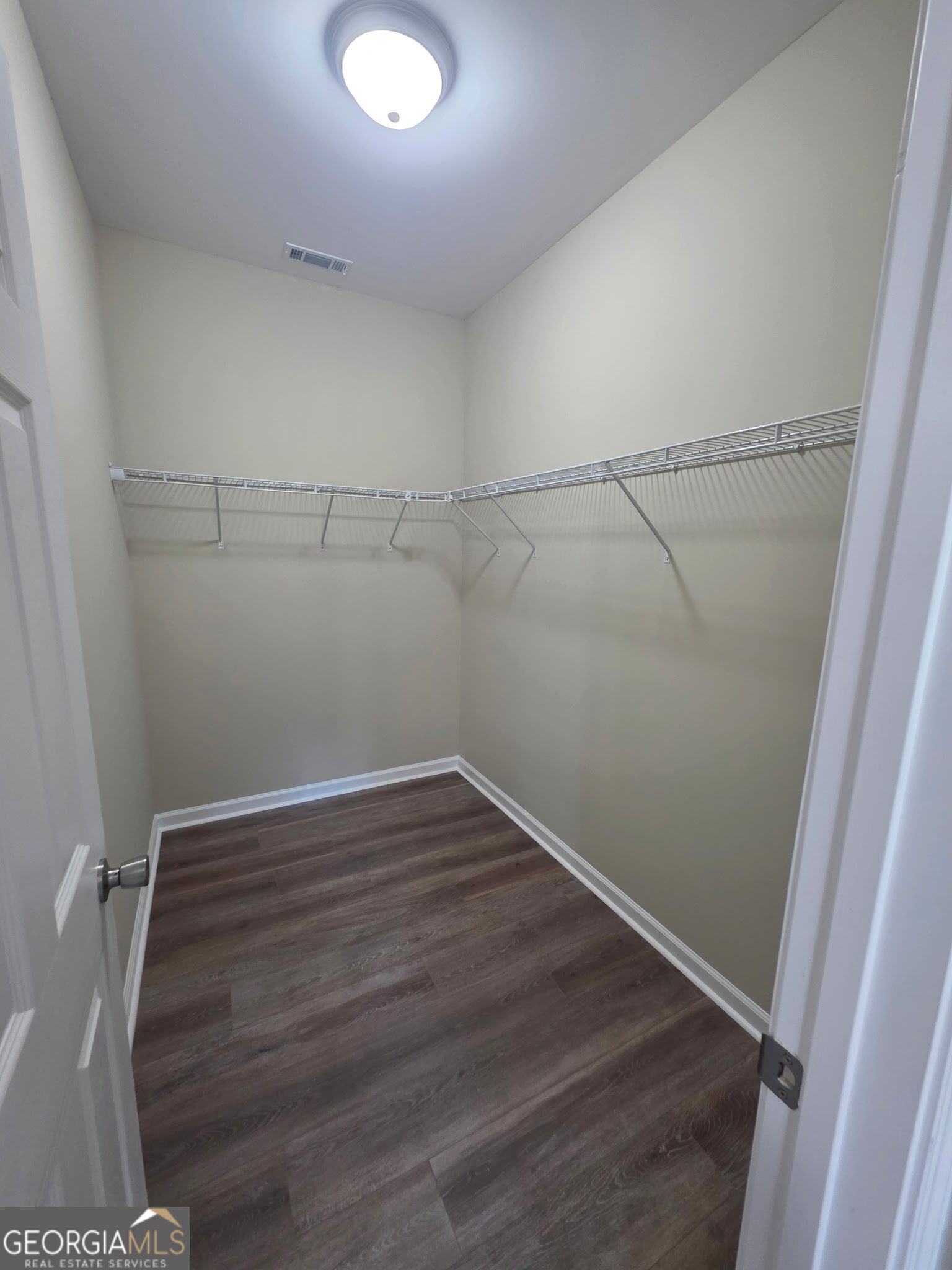 165 Charlotte Drive Property Photo 9