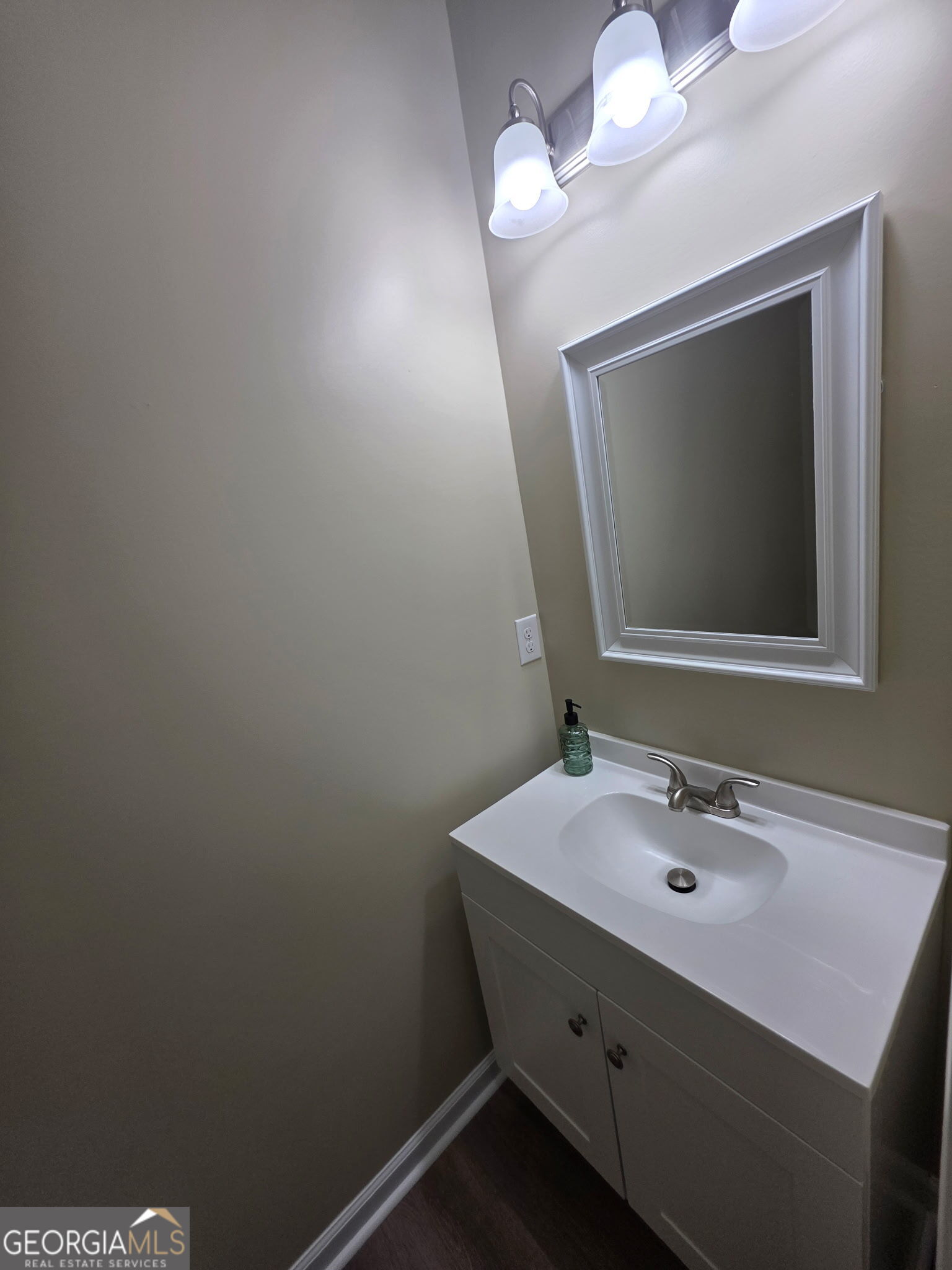 165 Charlotte Drive Property Photo 10