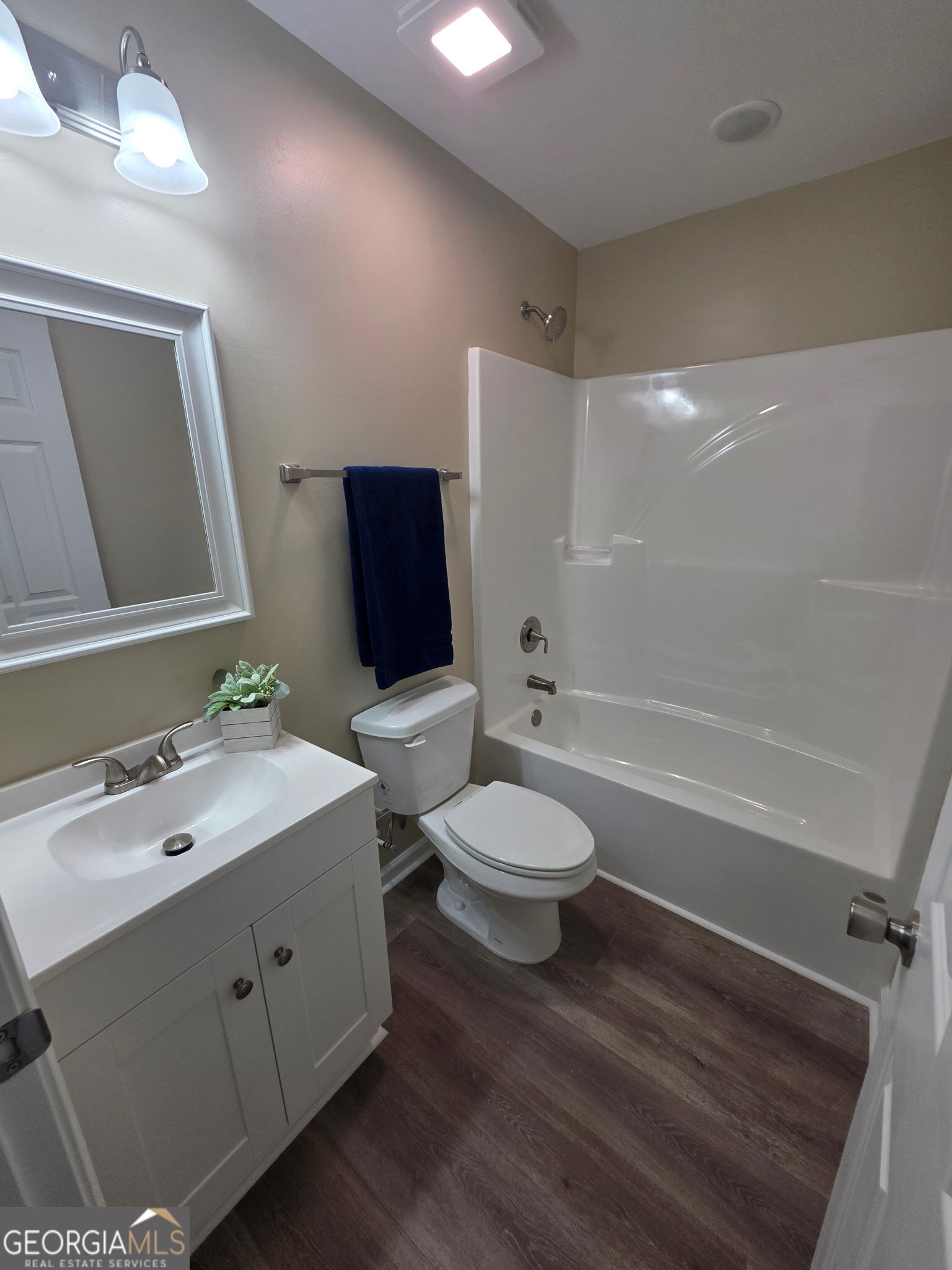 165 Charlotte Drive Property Photo 15