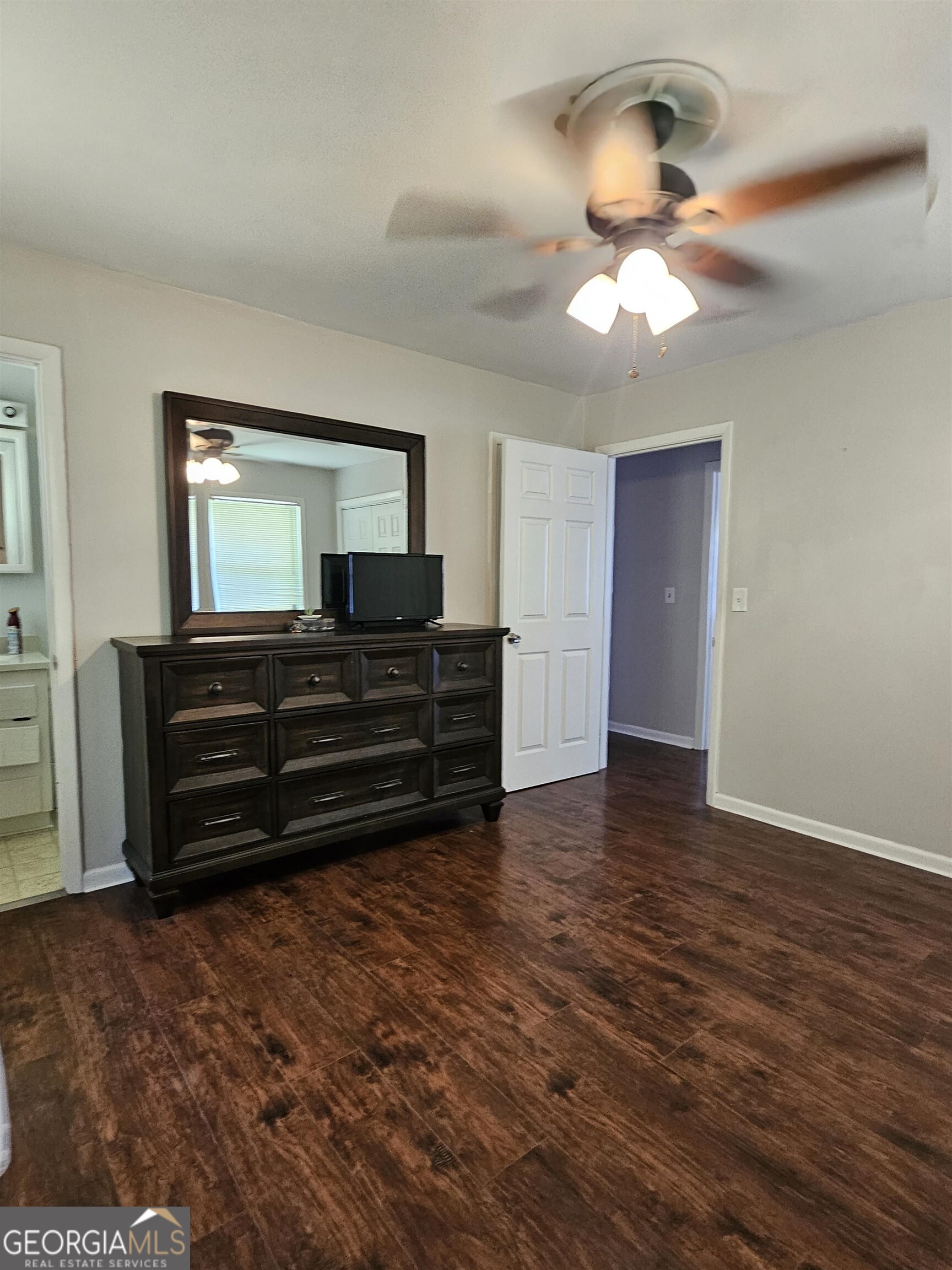 2330 N Bellview Road Property Photo 14