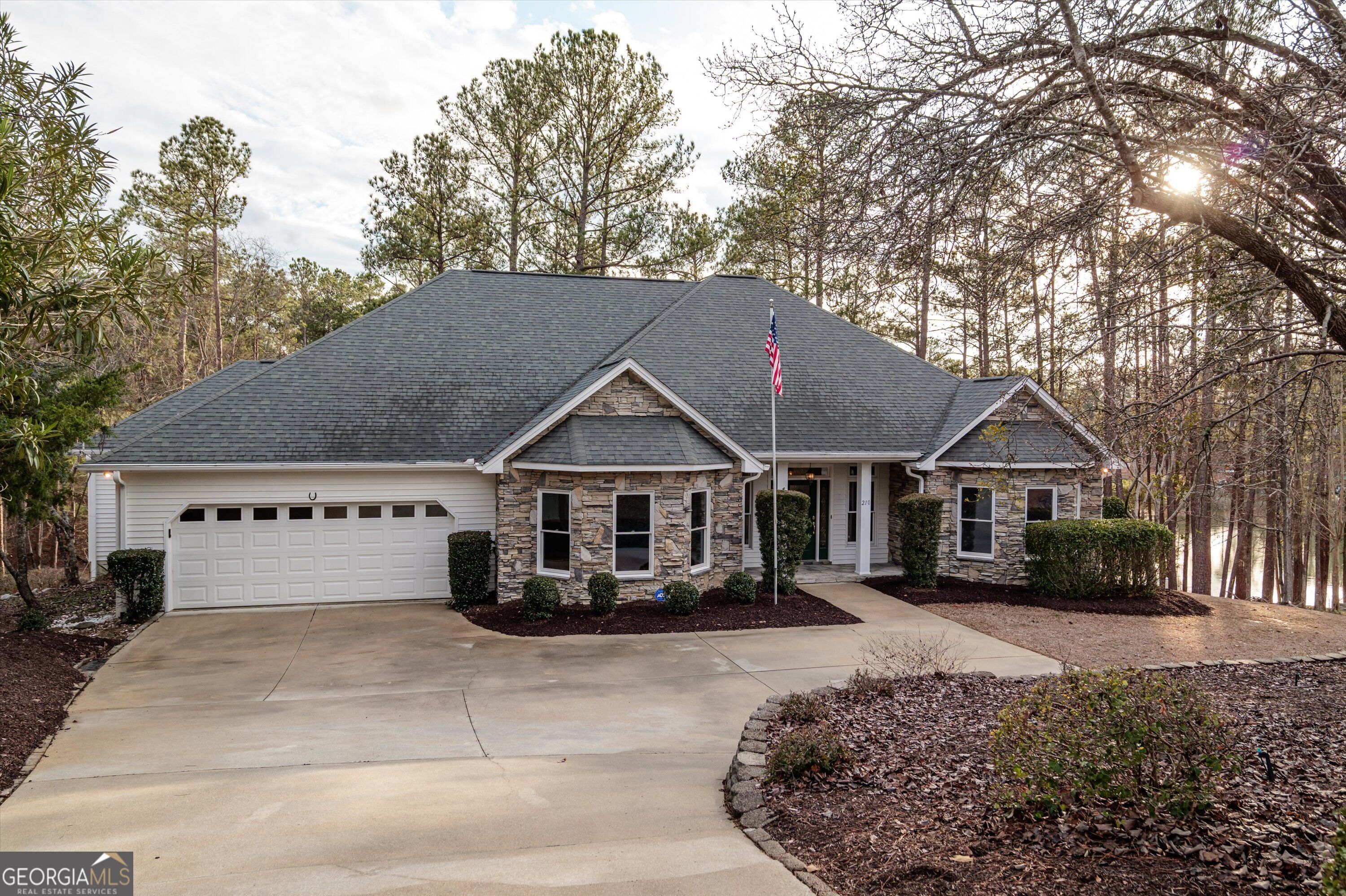 210 Daly Place Property Photo 1
