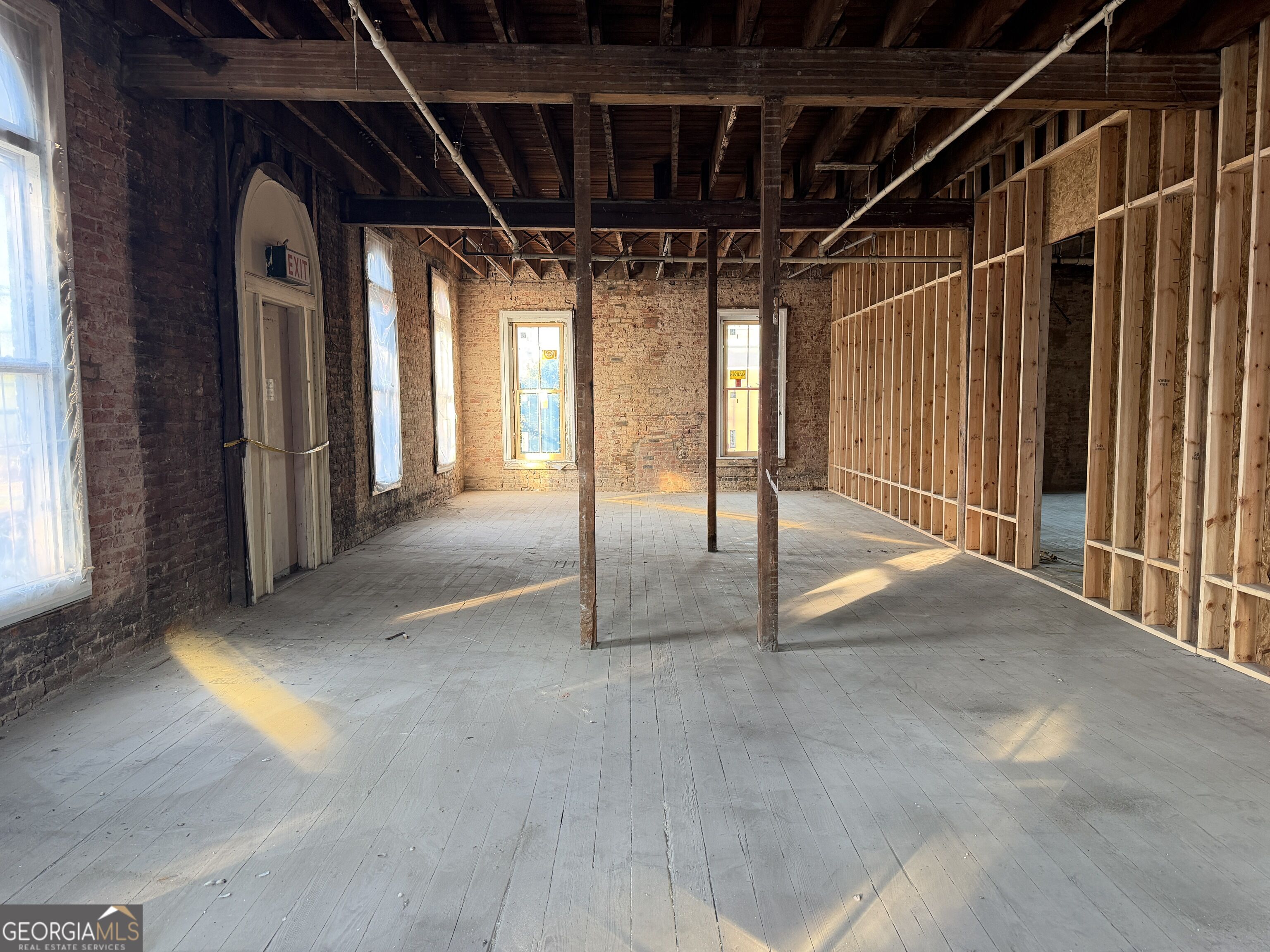 16 E 3 Rd Avenue Property Photo 5