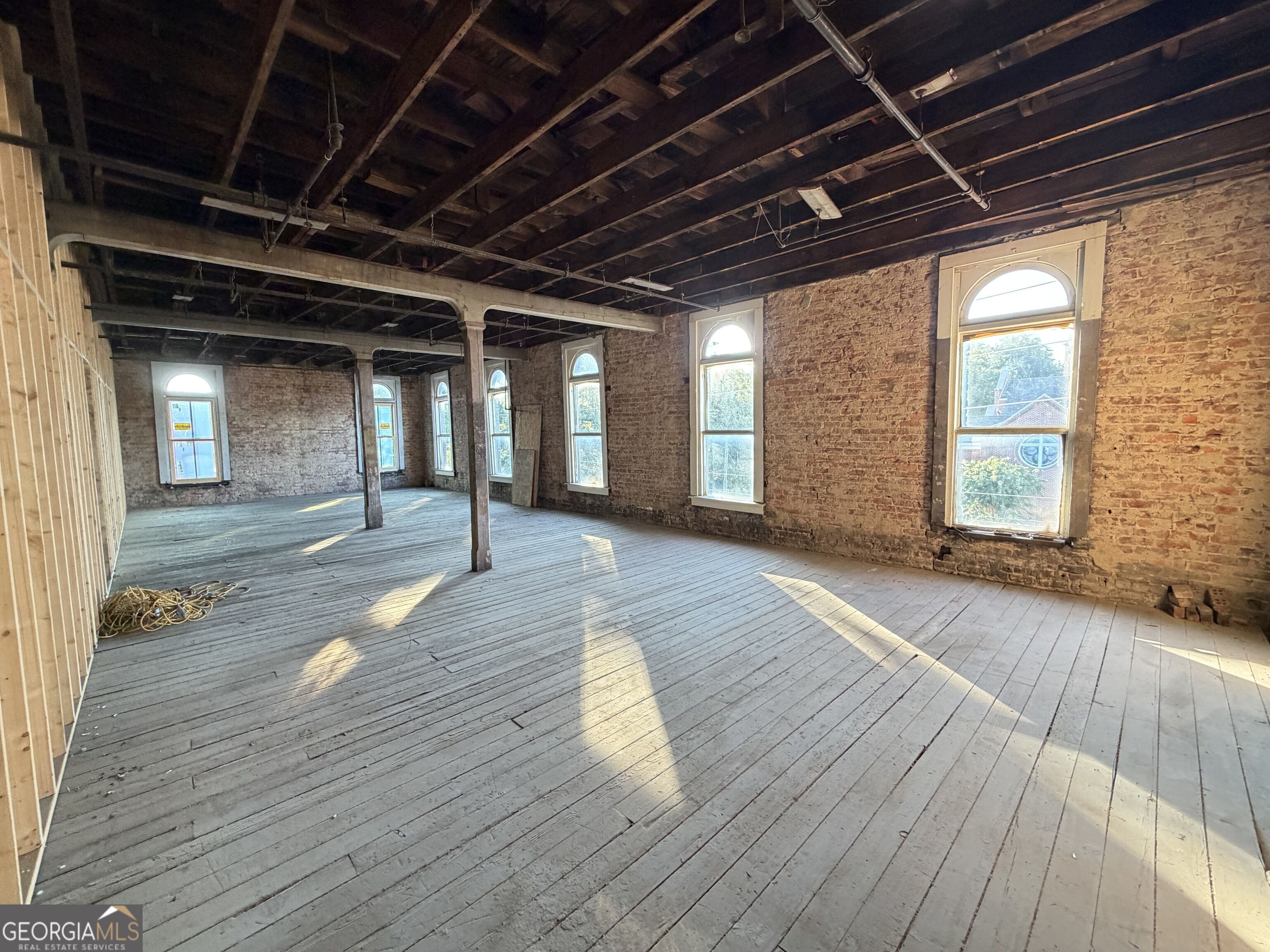16 E 3 Rd Avenue Property Photo 10