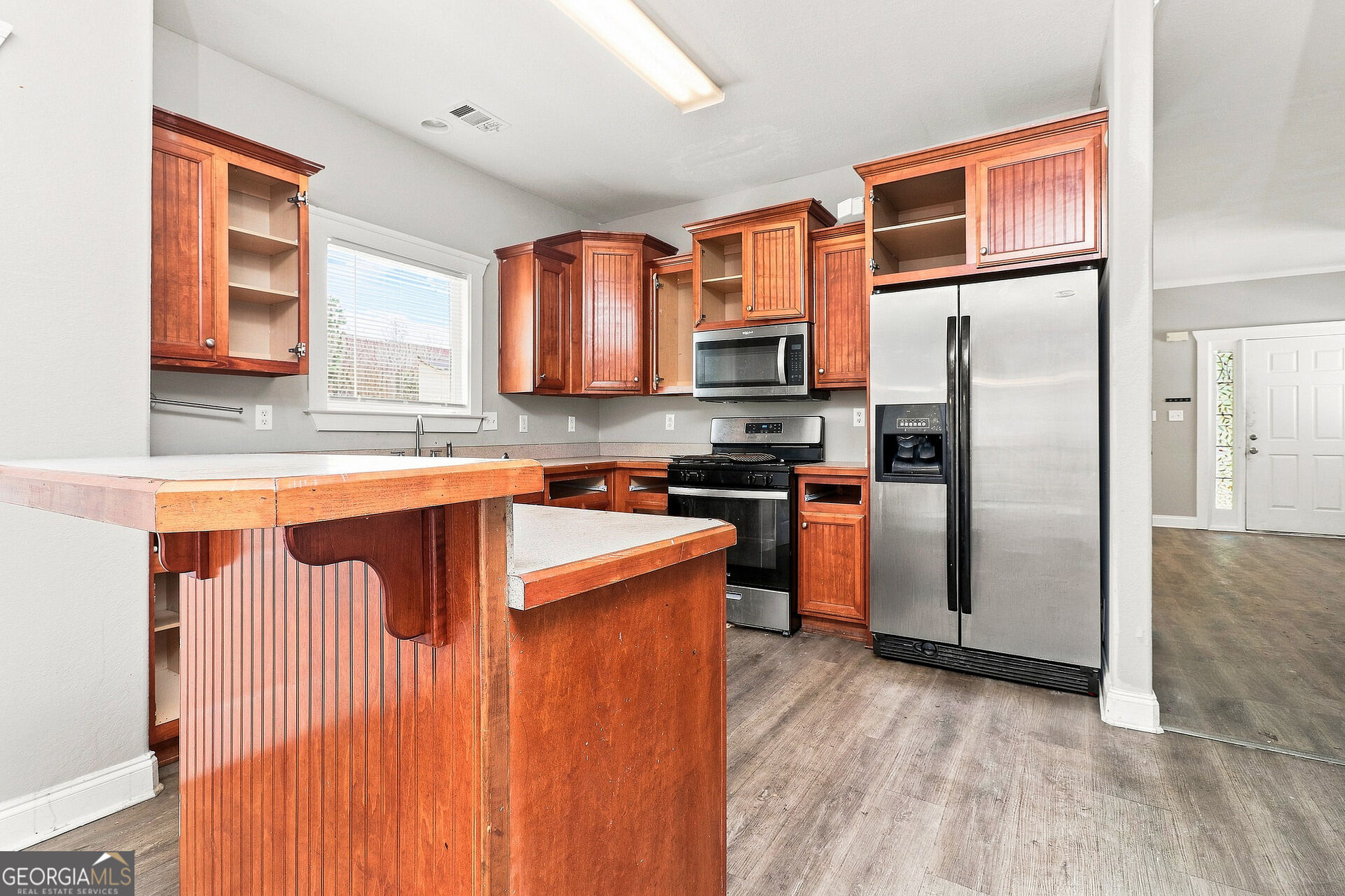 114 Parkway Drive Property Photo 8