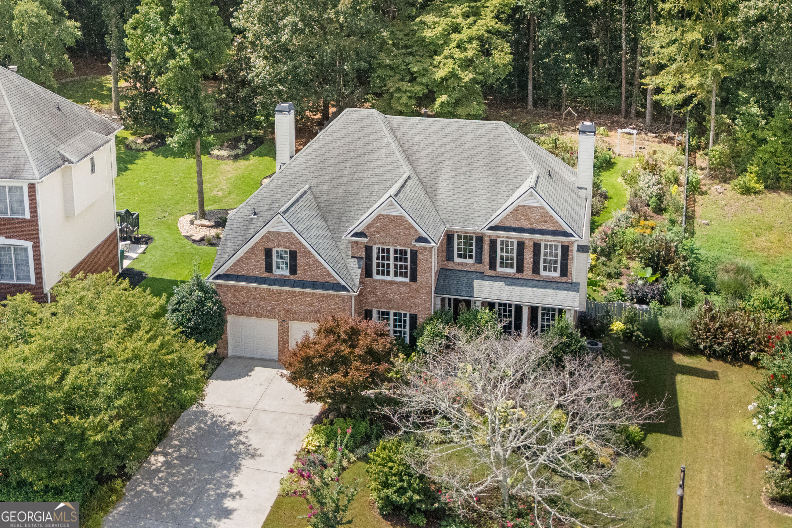 562 Vinings Springs Drive Se Property Photo 1