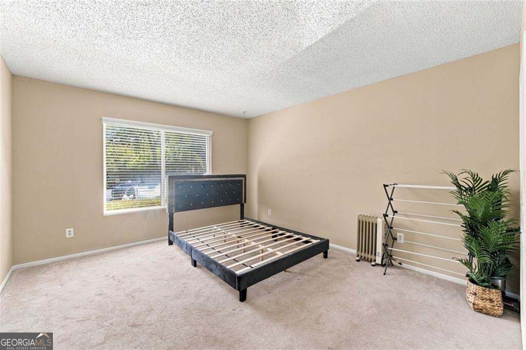 27 Little Silver Court Se Property Photo 16