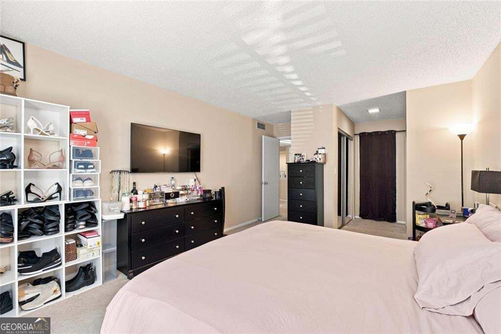 27 Little Silver Court Se Property Photo 19