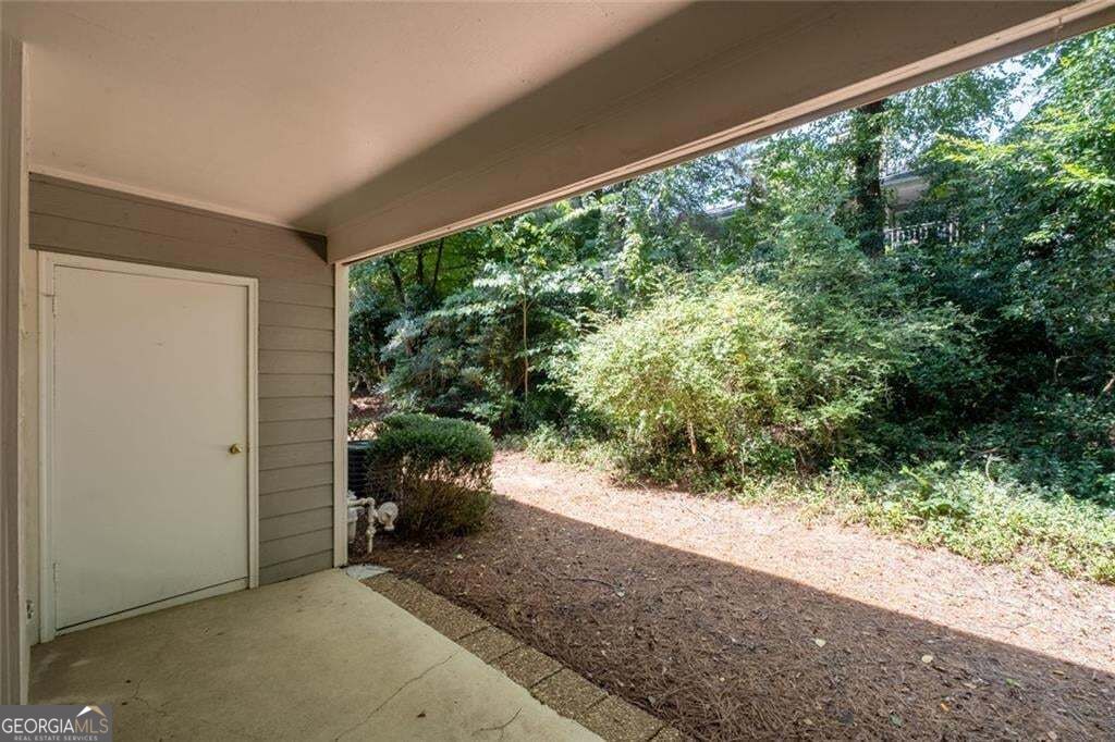 27 Little Silver Court Se Property Photo 24