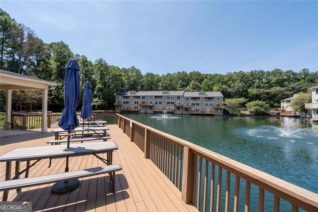 27 Little Silver Court Se Property Photo 26