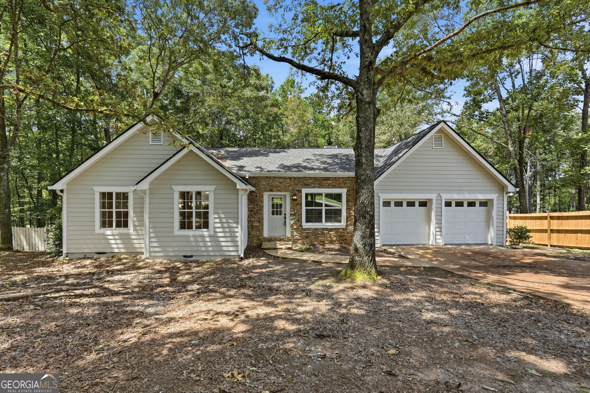 6525 Riley Road Property Photo 1