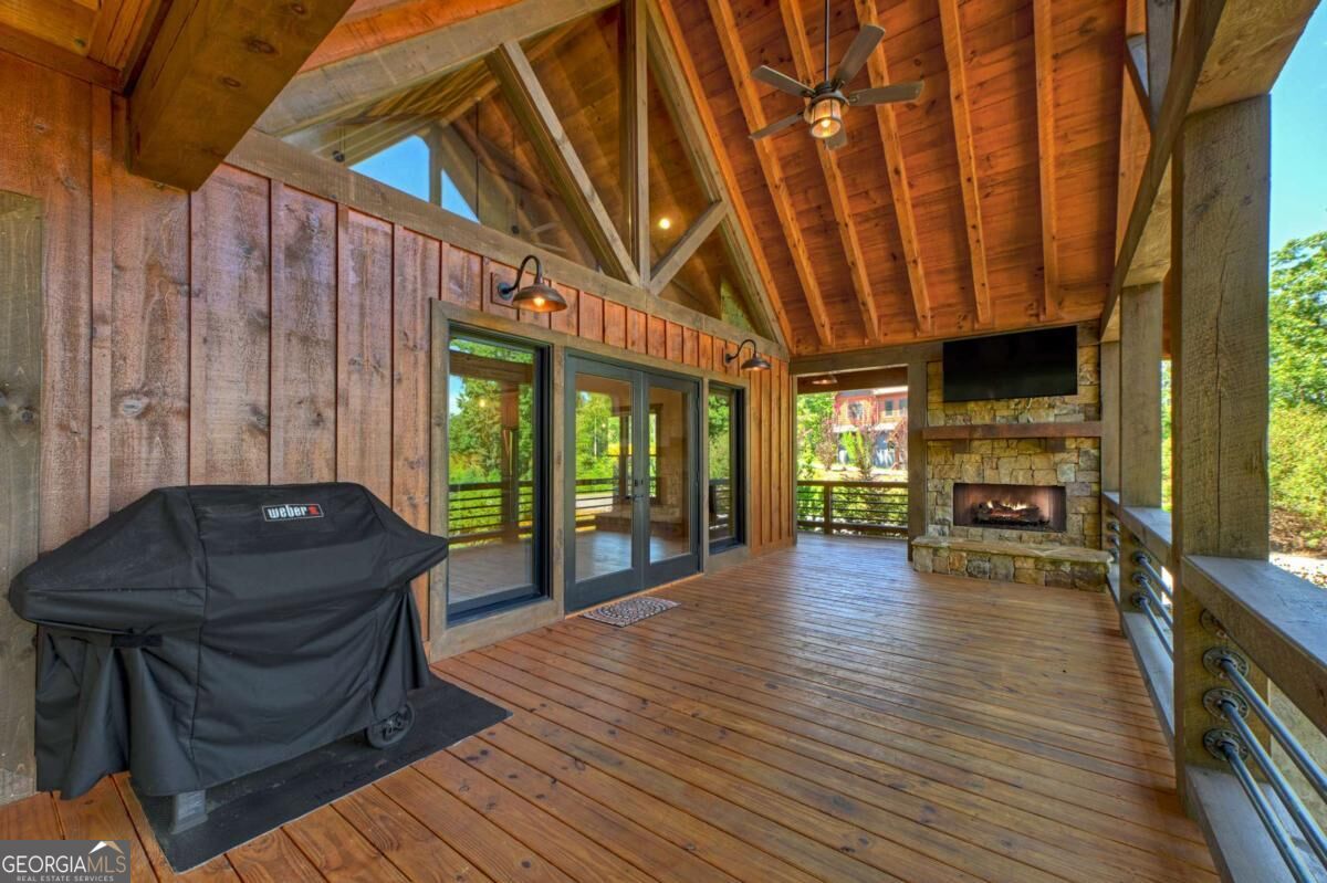 320 Amber Ridge Property Photo 20
