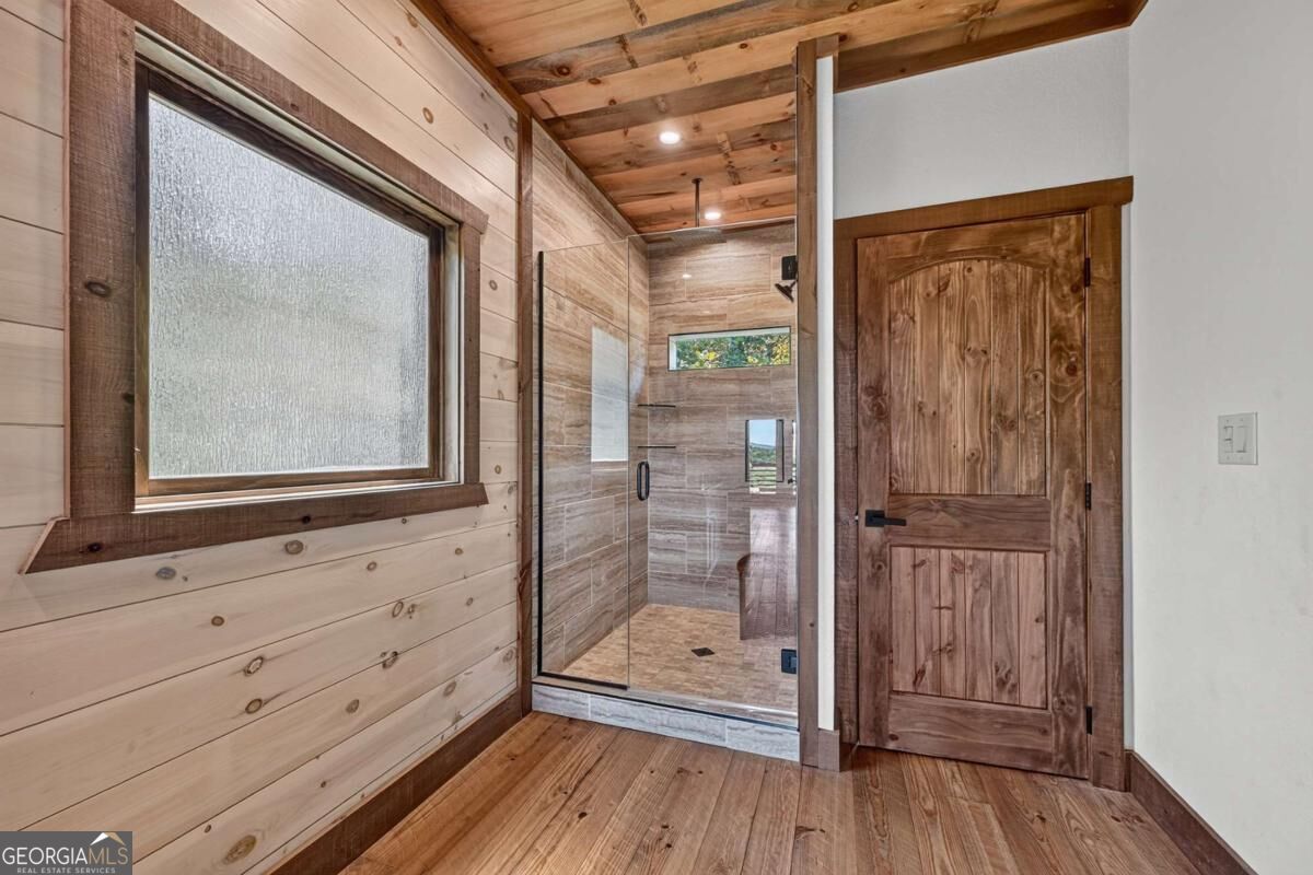 320 Amber Ridge Property Photo 27