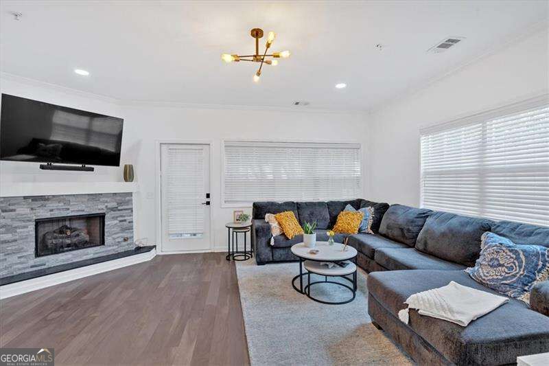 1543 Springleaf Cove Se Property Photo 5