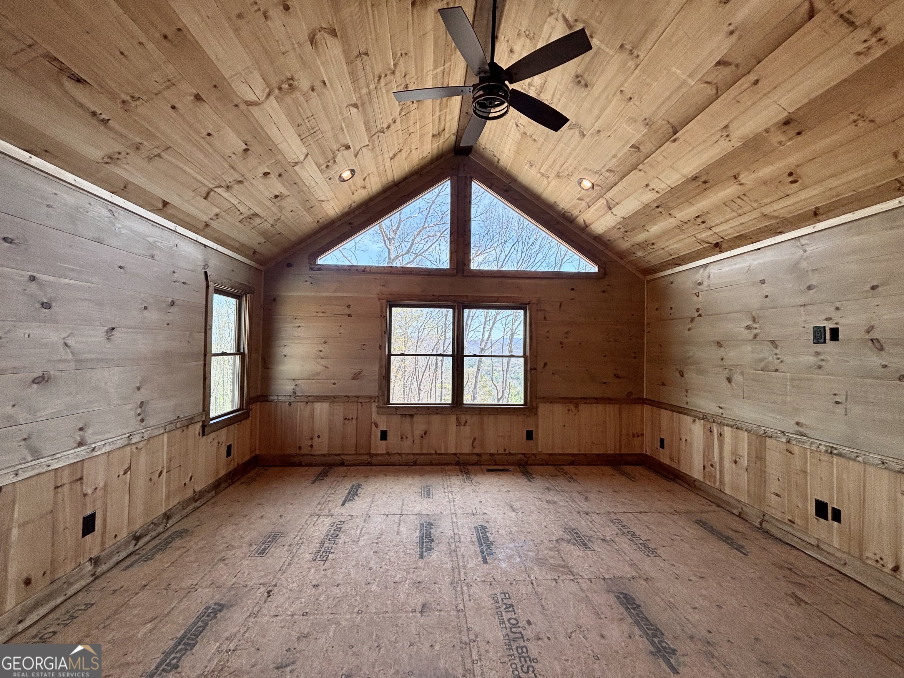 467 Skylight Drive Property Photo 49