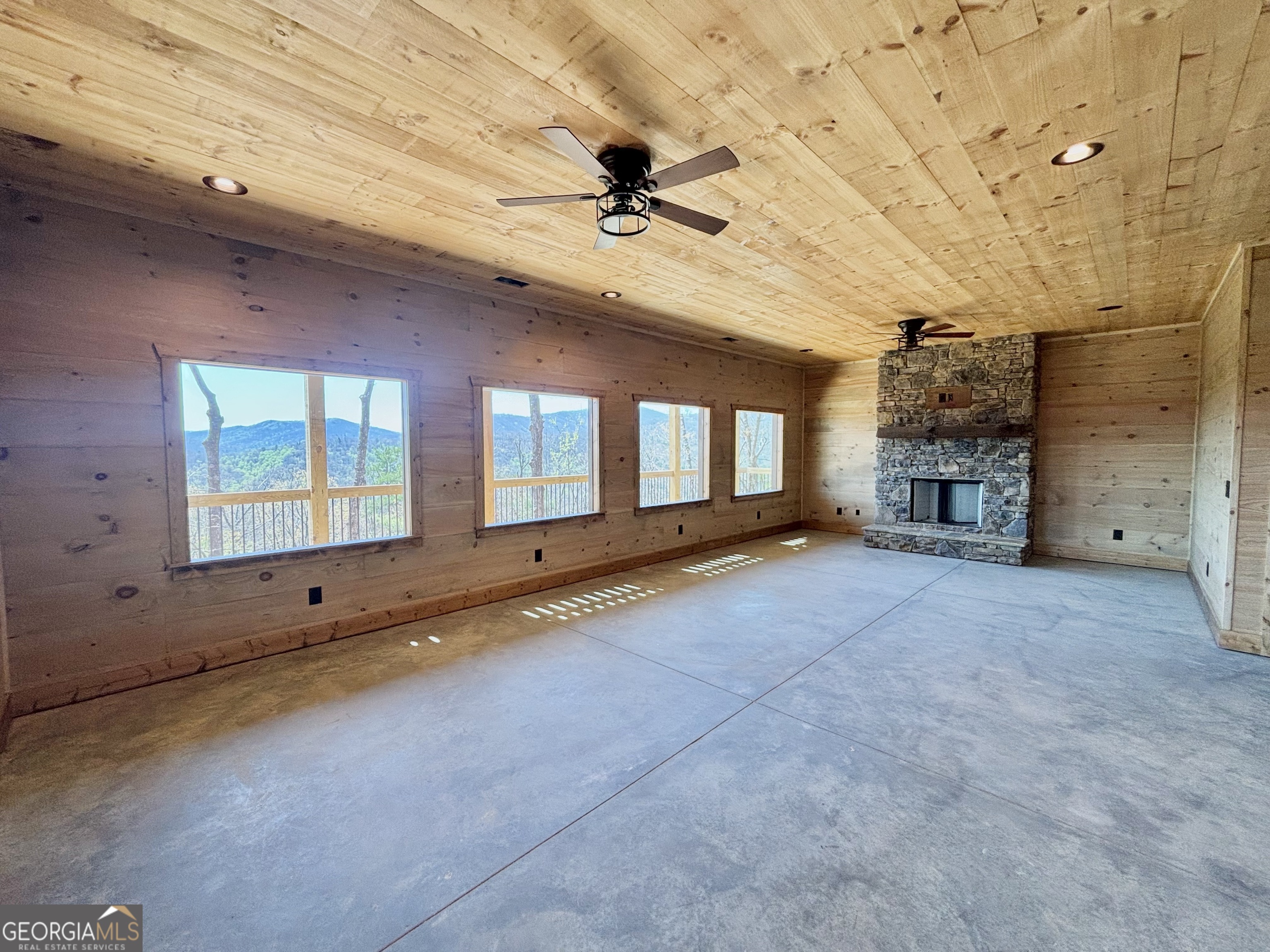 467 Skylight Drive Property Photo 54
