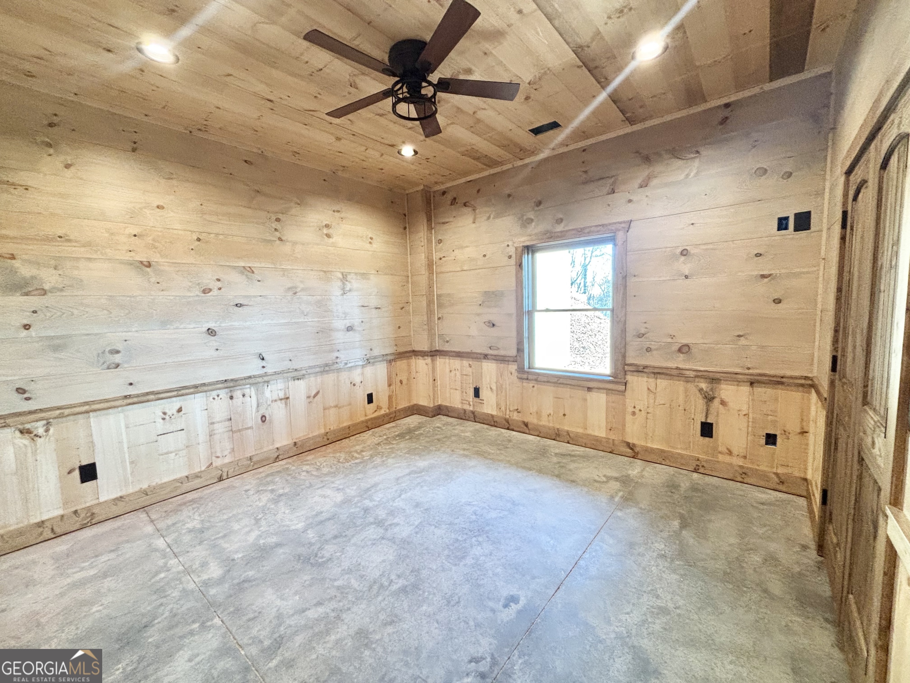 467 Skylight Drive Property Photo 56