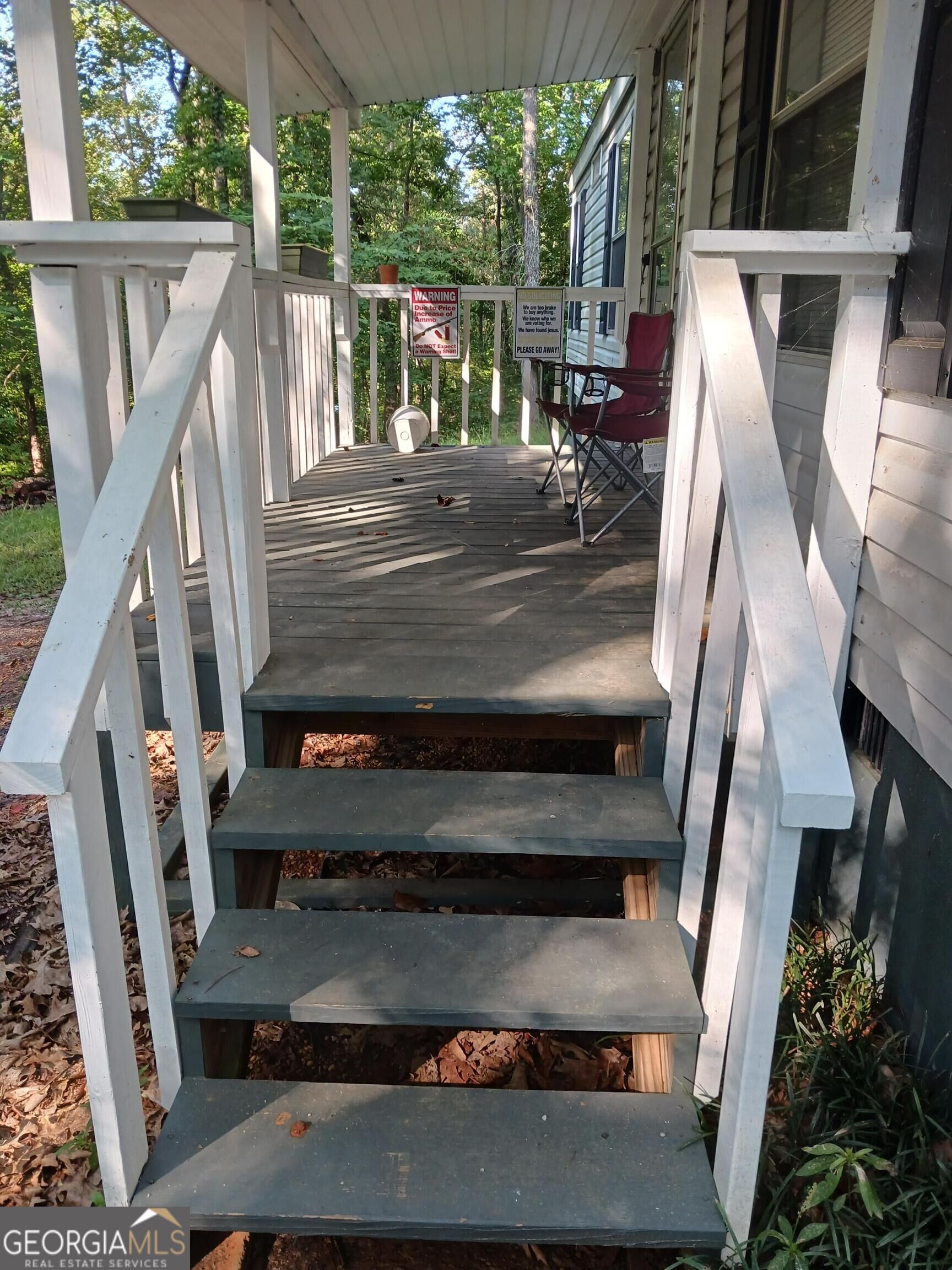 84 River Point Road Property Photo 3