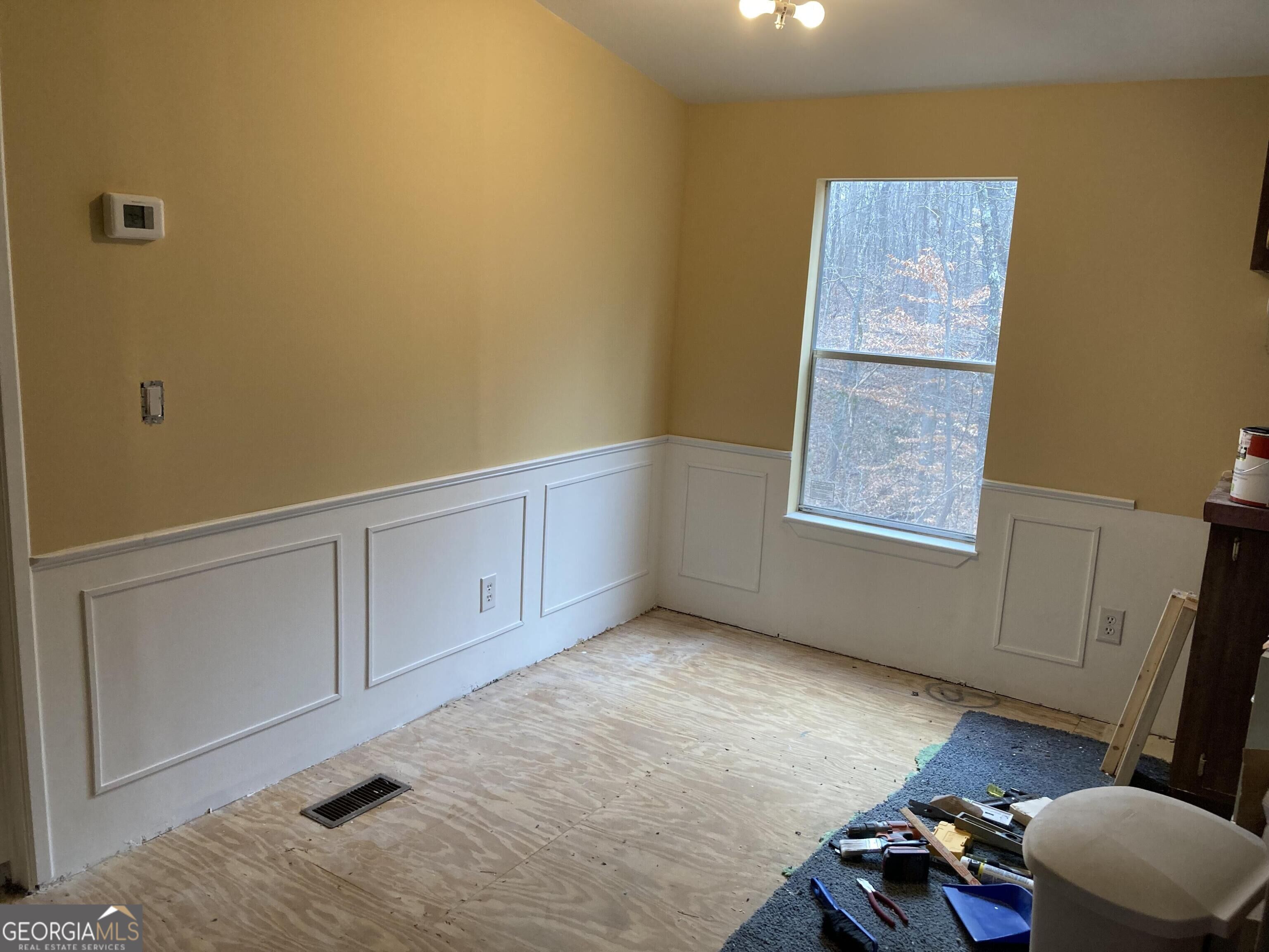 84 River Point Road Property Photo 11