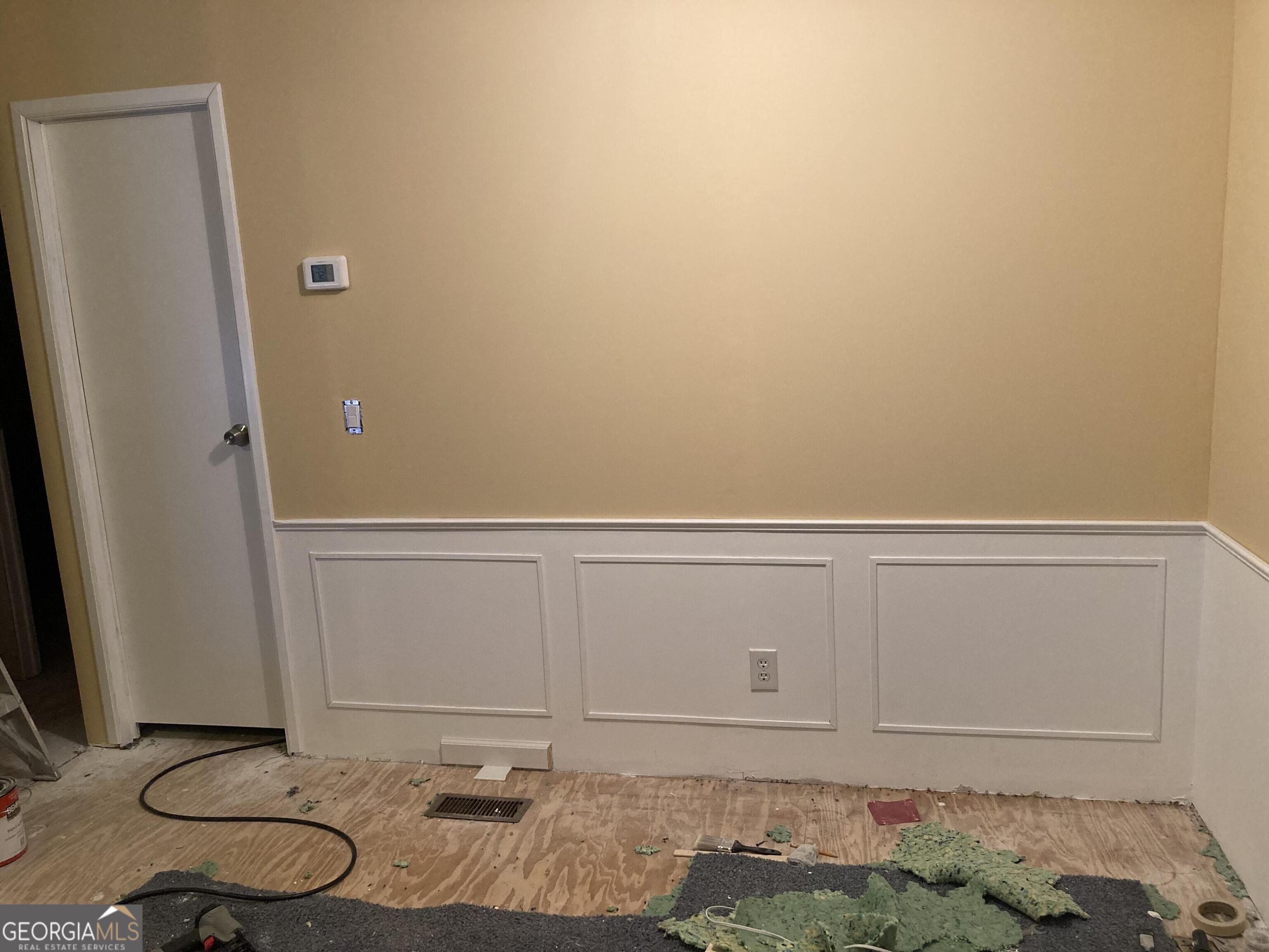 84 River Point Road Property Photo 12
