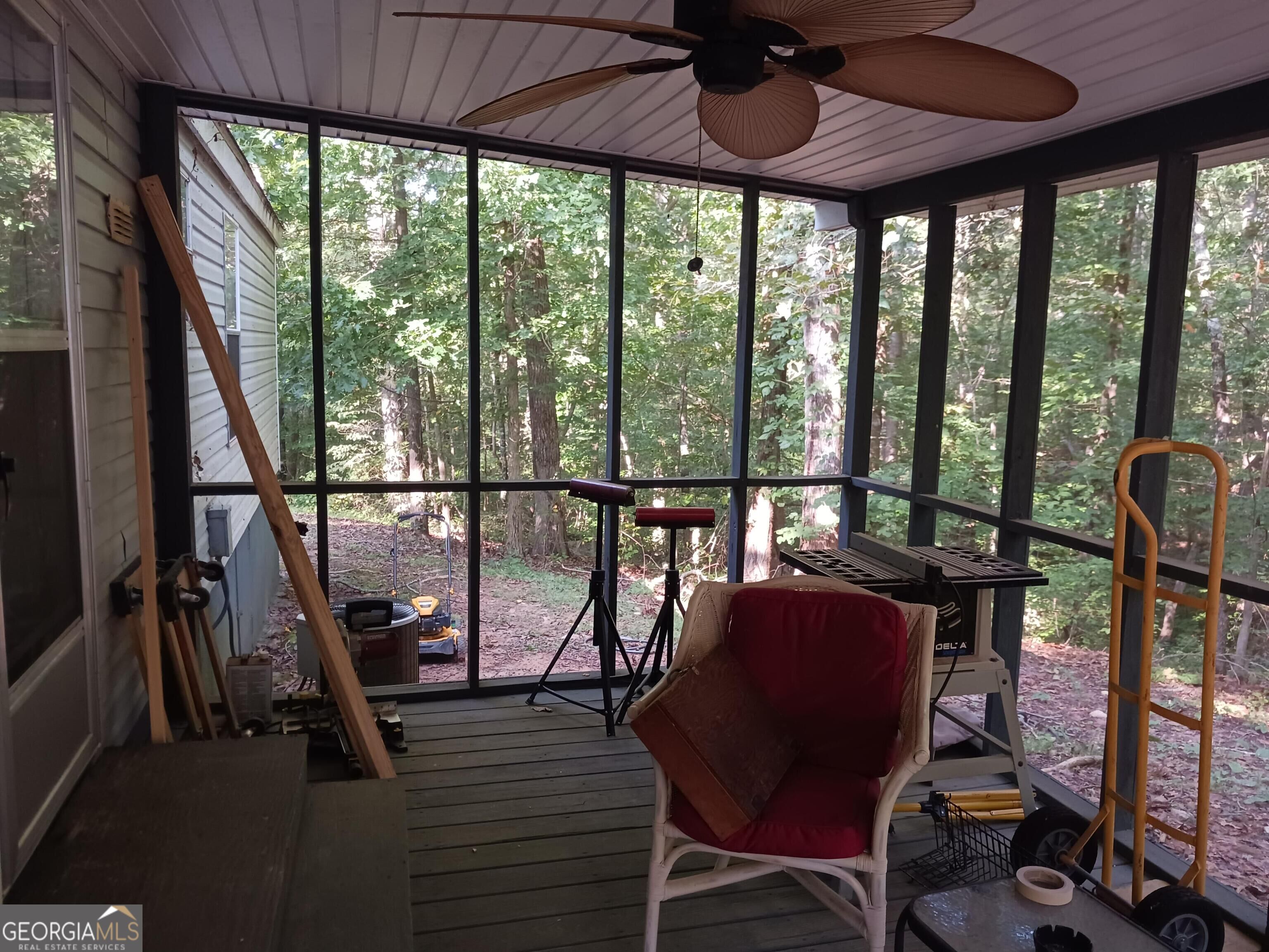 84 River Point Road Property Photo 23