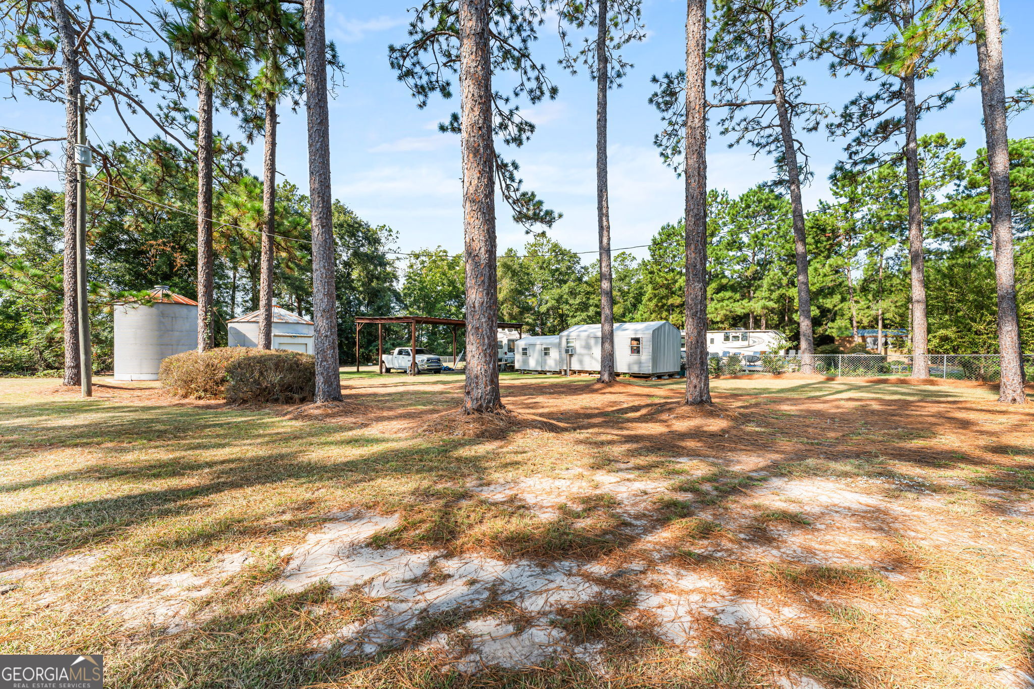 5605 N Highway 33 Property Photo 37