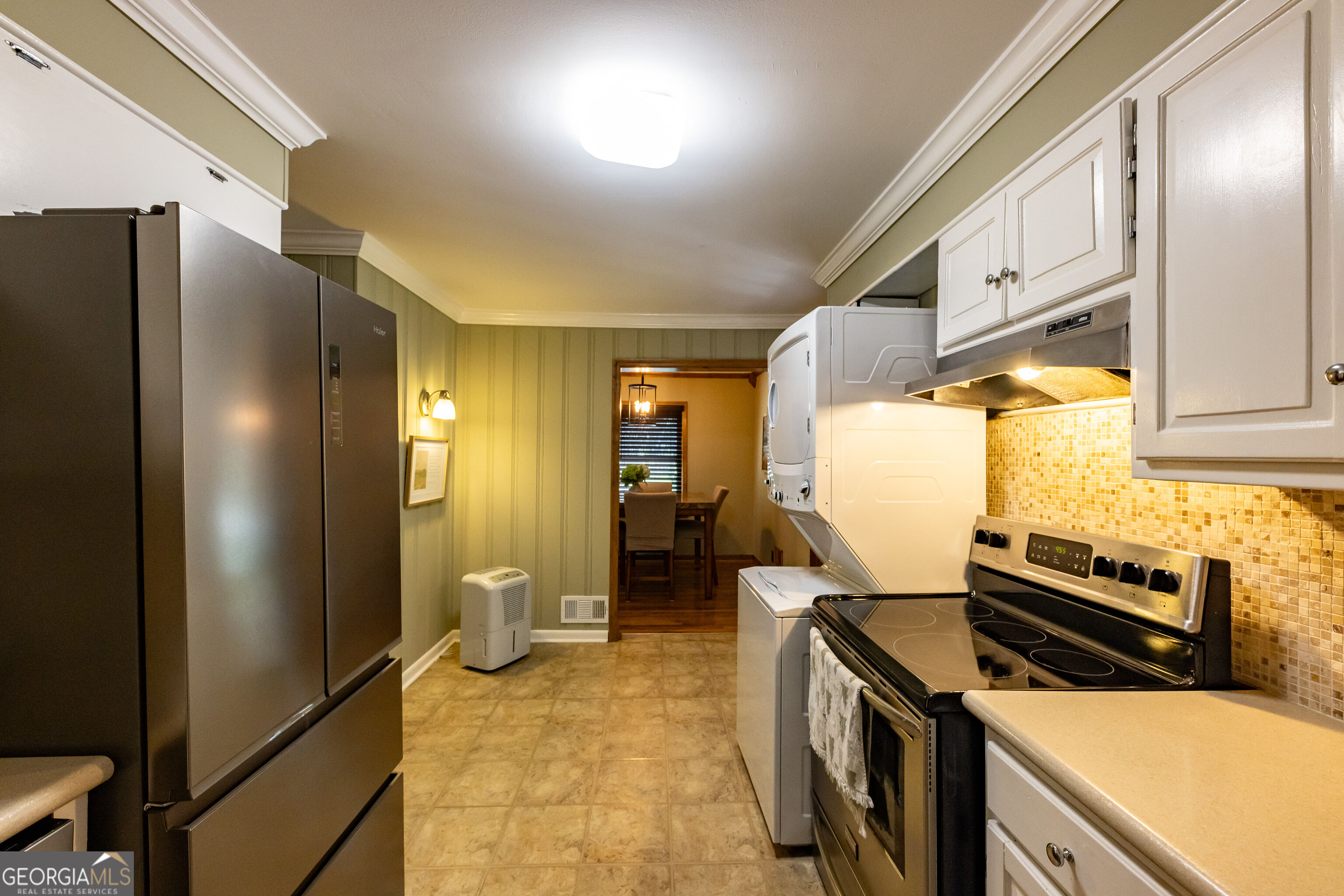 202 Forrest Avenue Property Photo 10