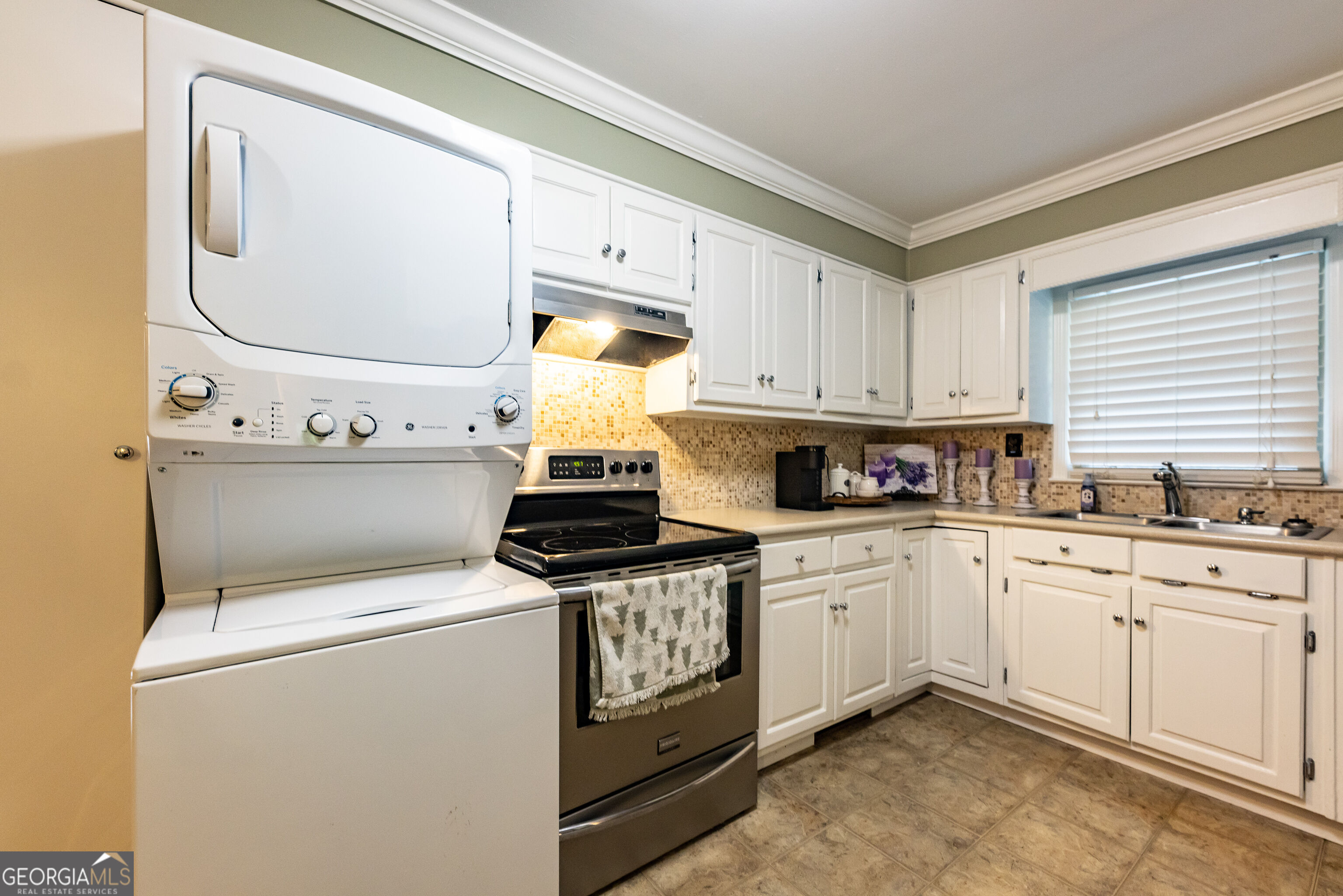 202 Forrest Avenue Property Photo 12