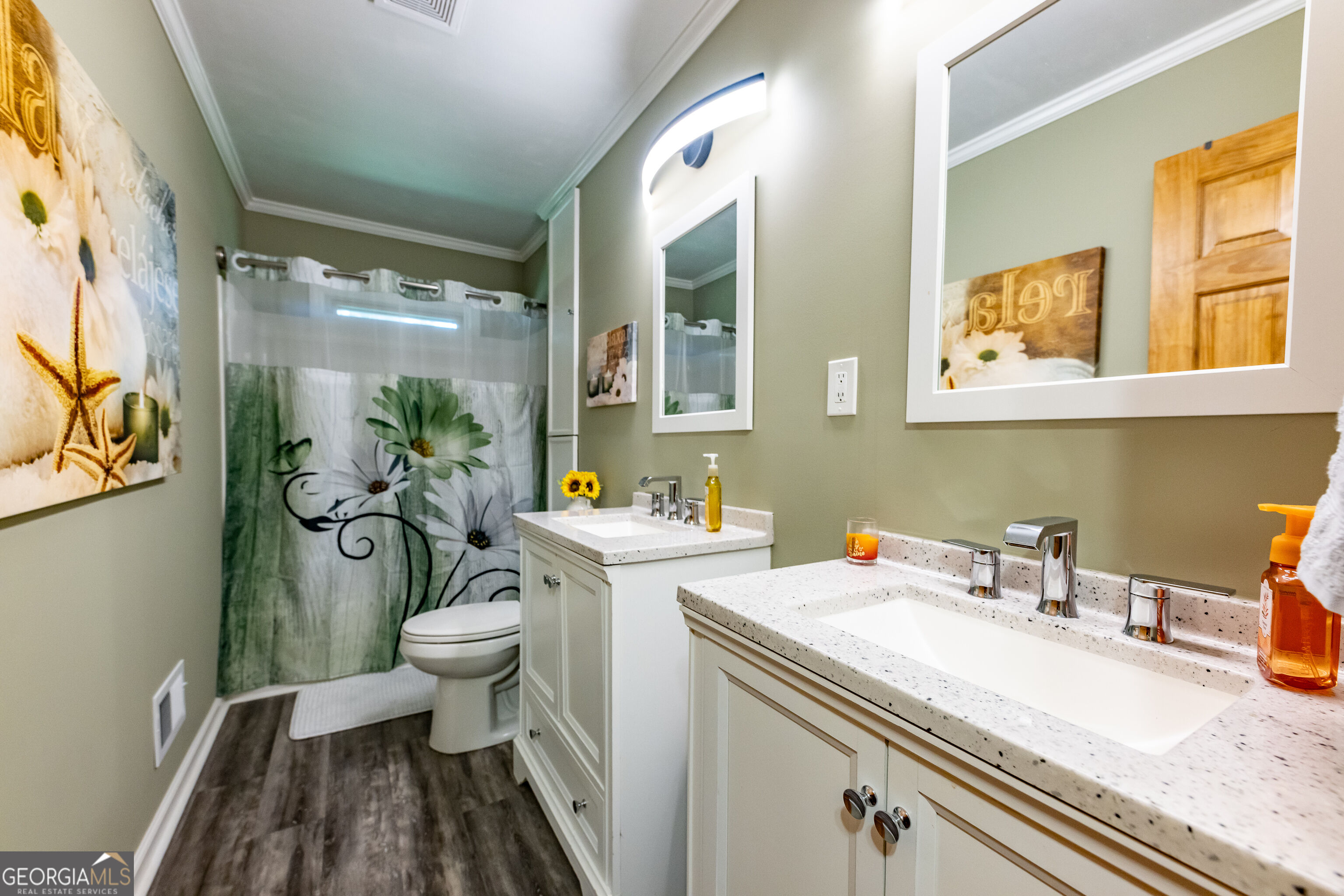 202 Forrest Avenue Property Photo 16