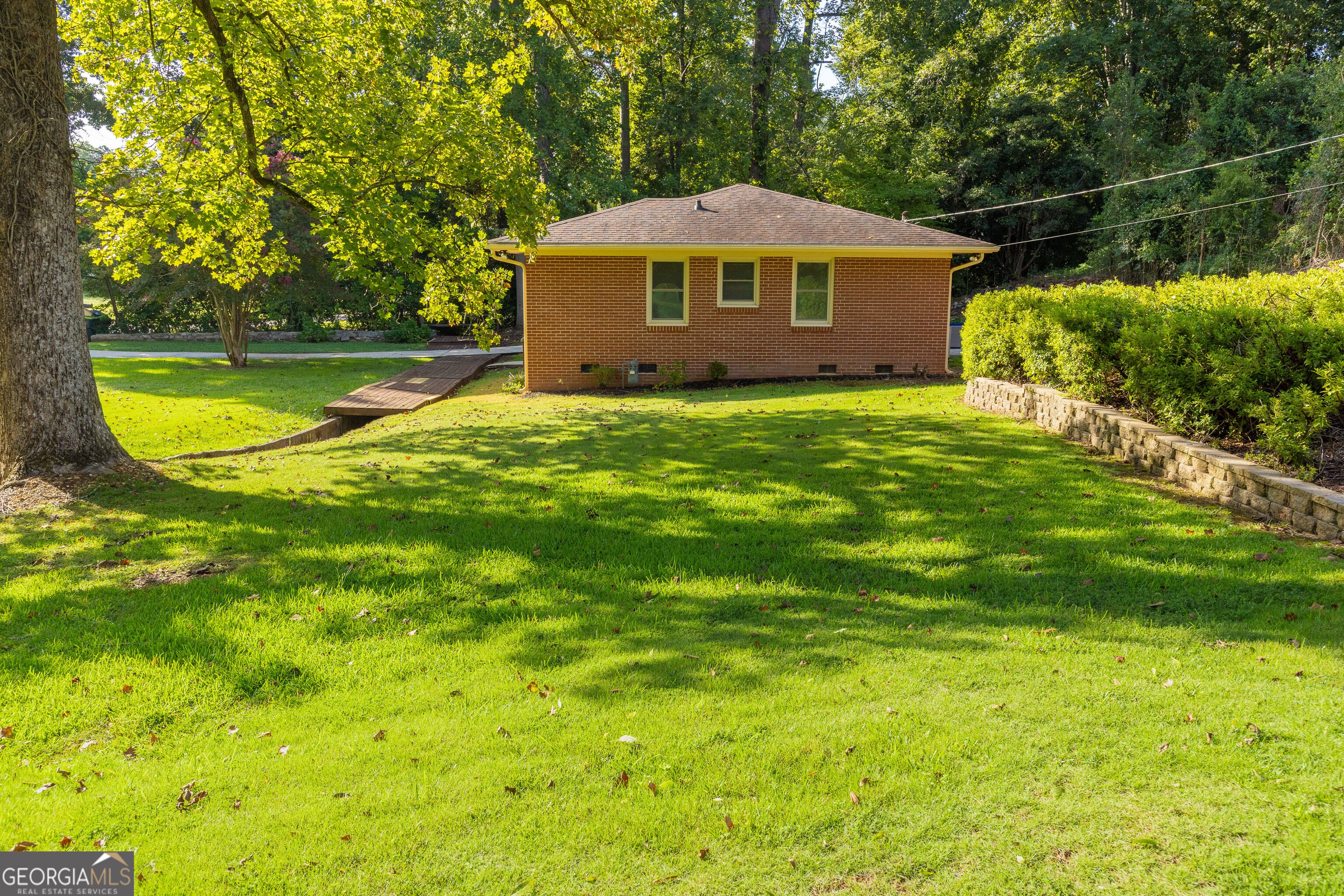 202 Forrest Avenue Property Photo 34