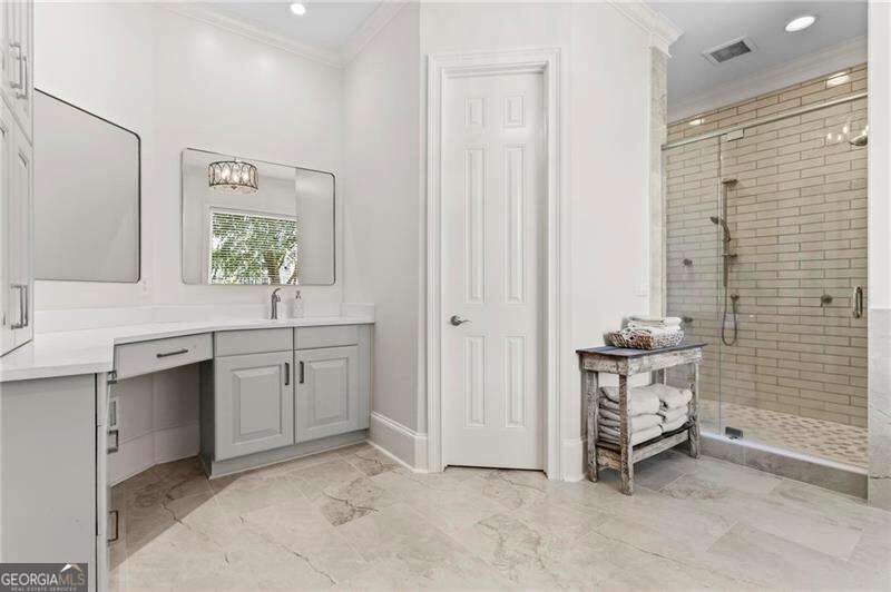 103 Townsend Pass Property Photo 36