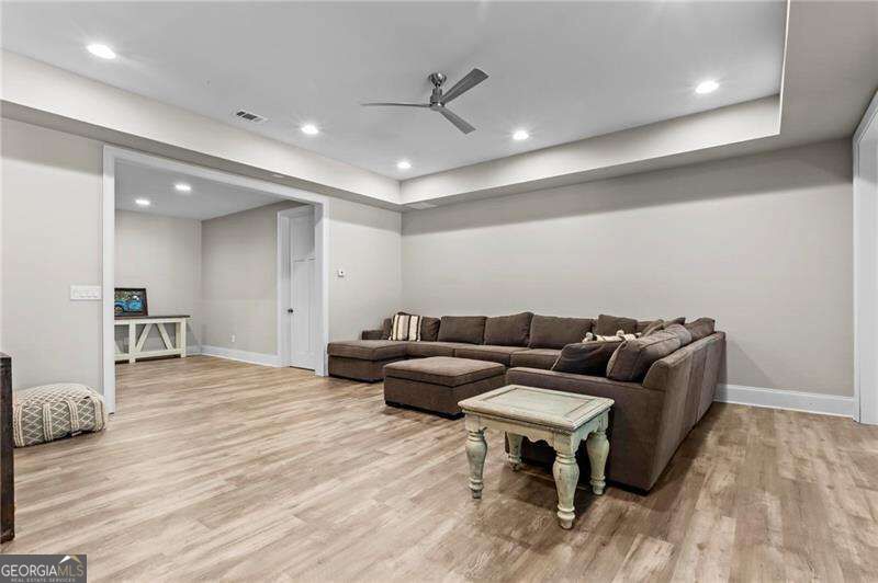 103 Townsend Pass Property Photo 48