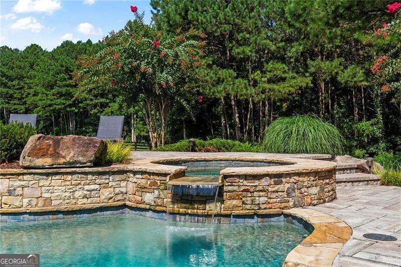 103 Townsend Pass Property Photo 66