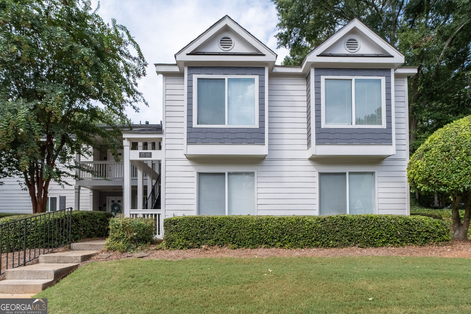 17 Little Silver Court Se # 17 Property Photo 1
