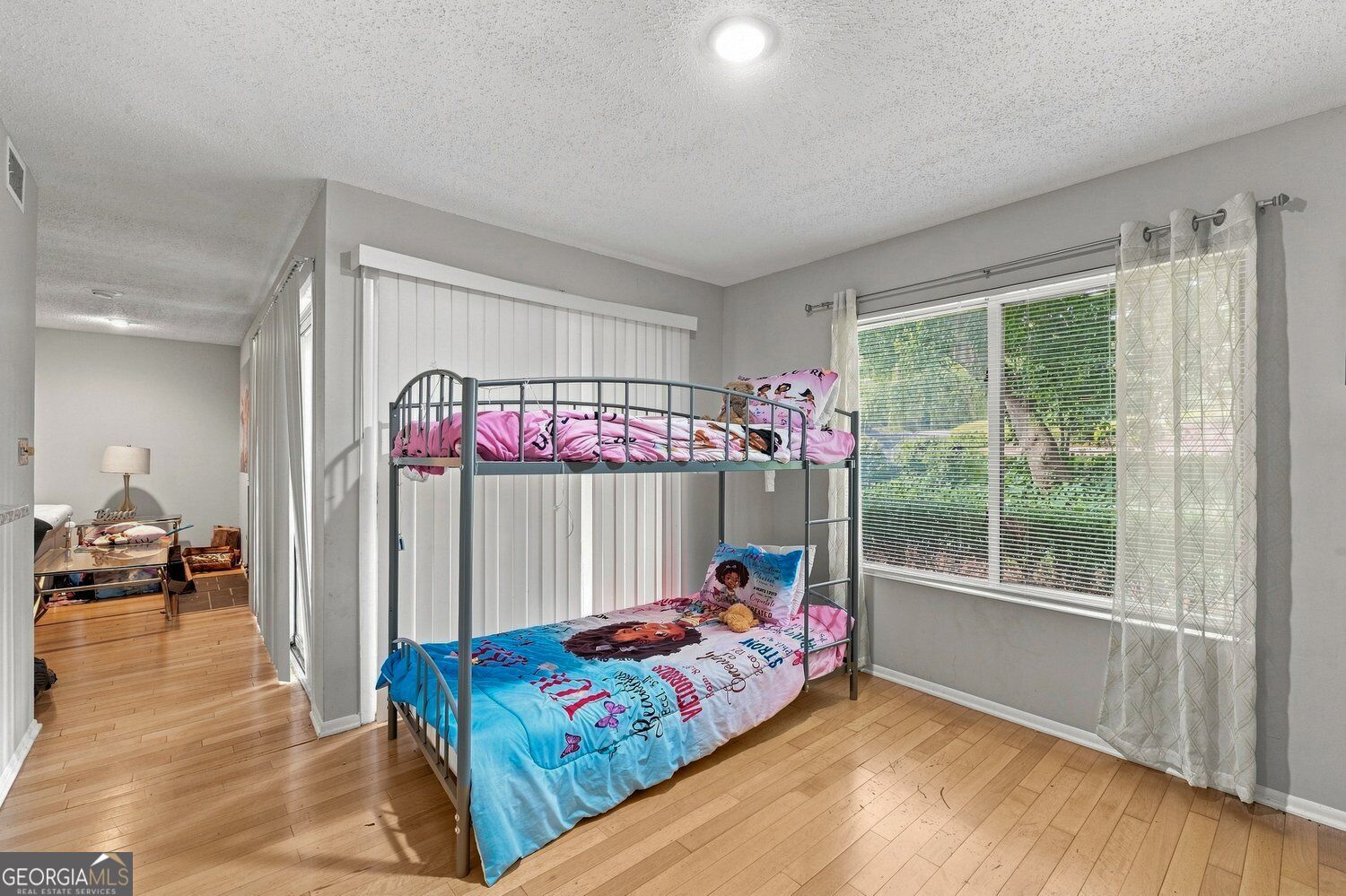 17 Little Silver Court Se # 17 Property Photo 9
