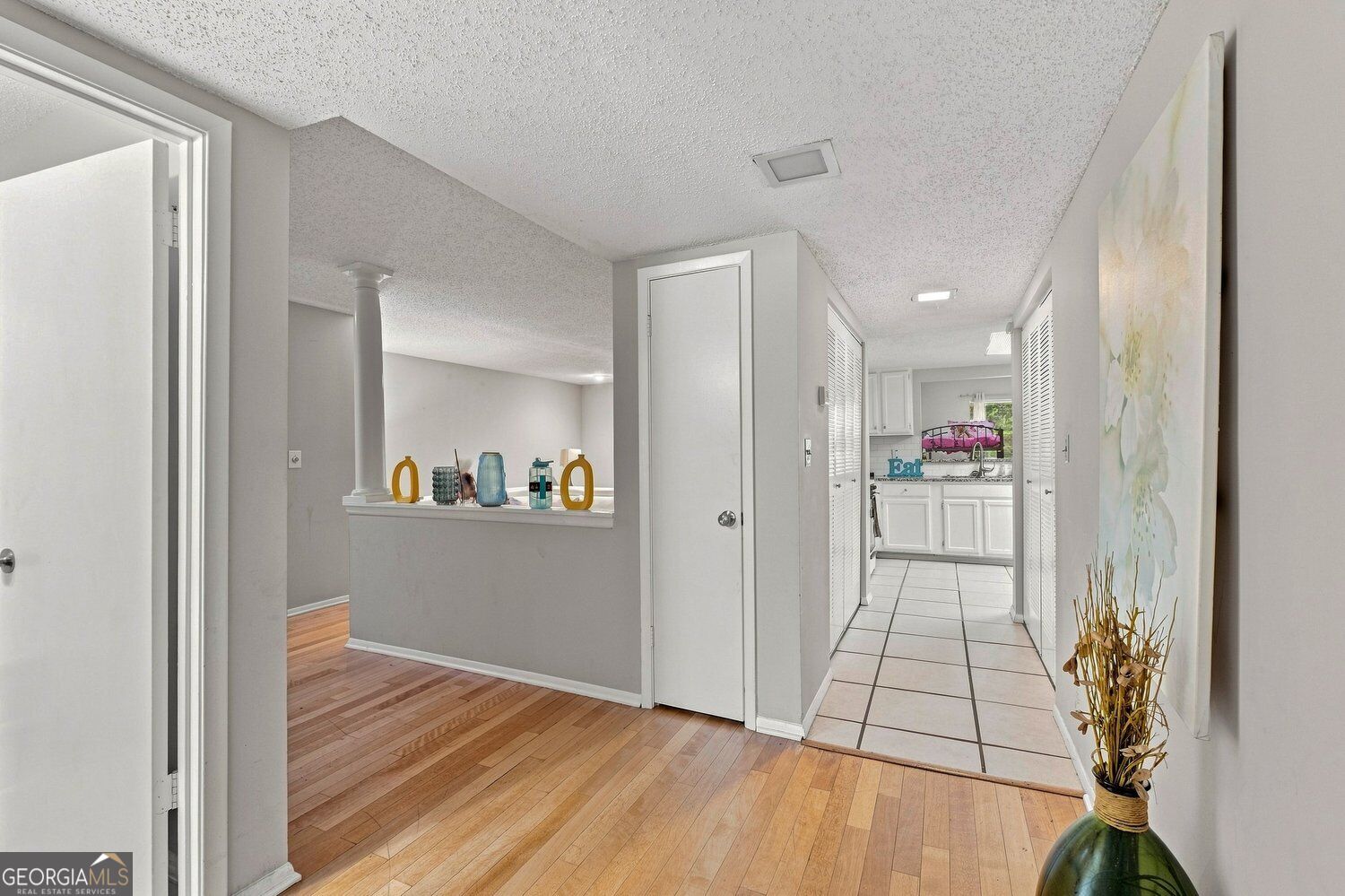 17 Little Silver Court Se # 17 Property Photo 16