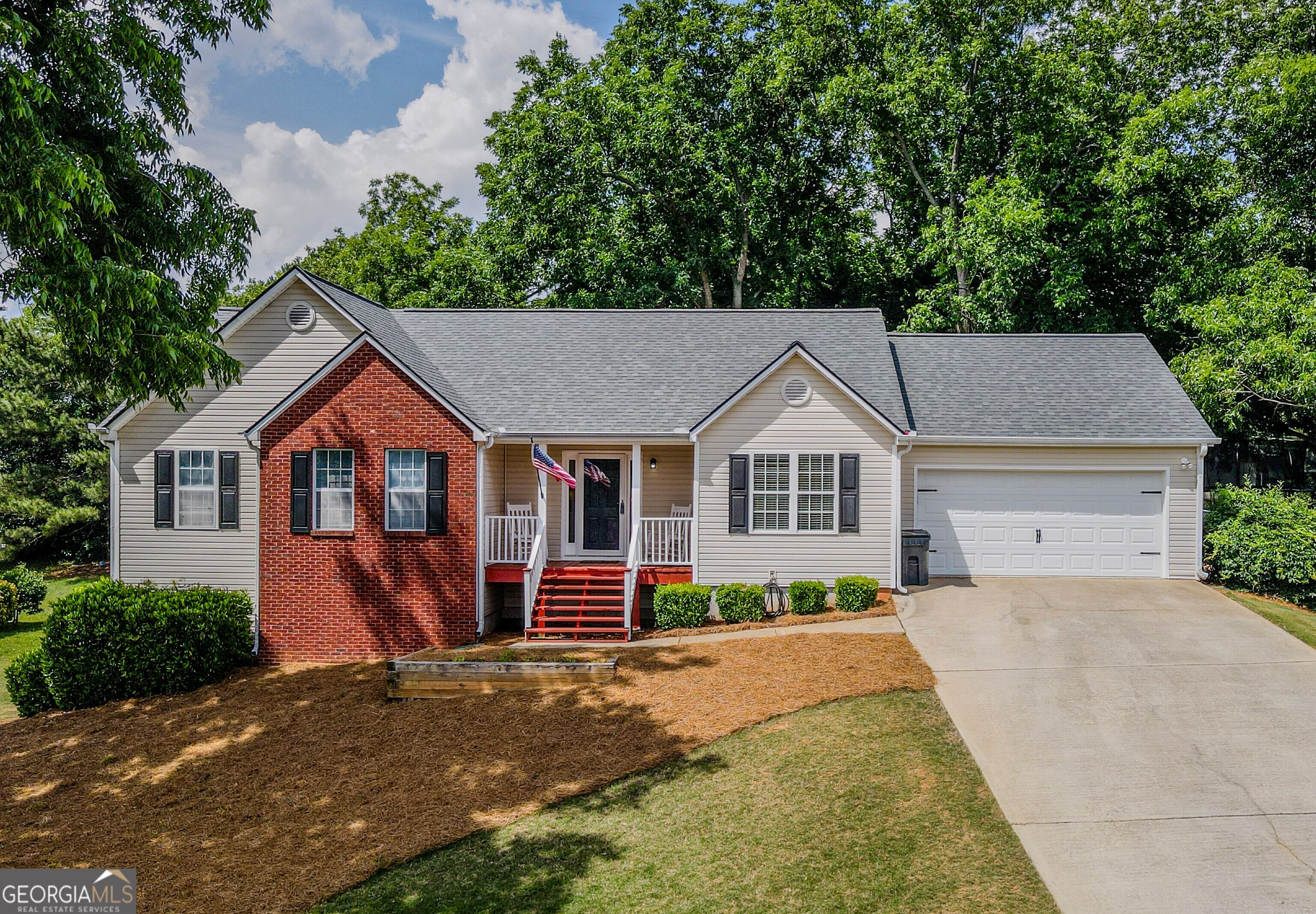 2990 Hampton Valley Drive Property Photo 1
