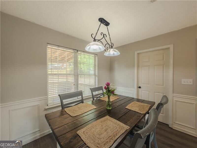 2990 Hampton Valley Drive Property Photo 10