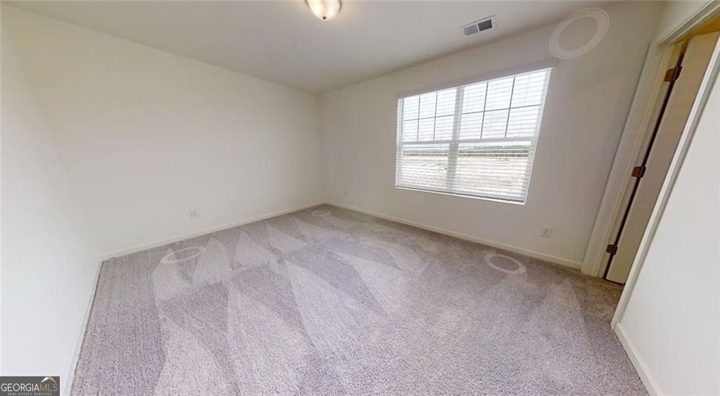 302 Knightsbridge Lane Property Photo 15