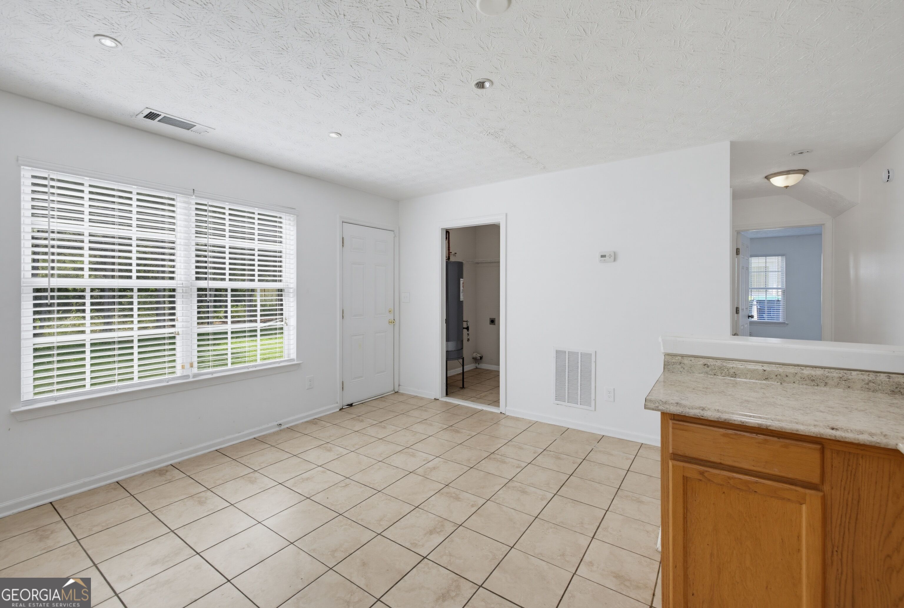 2545 Lake Royale Drive Property Photo 10