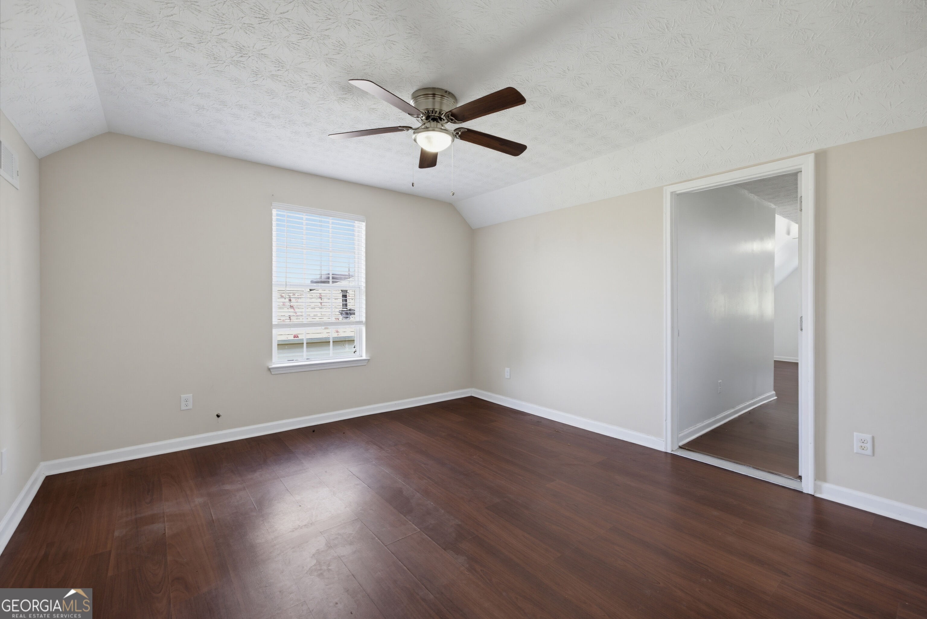 2545 Lake Royale Drive Property Photo 22