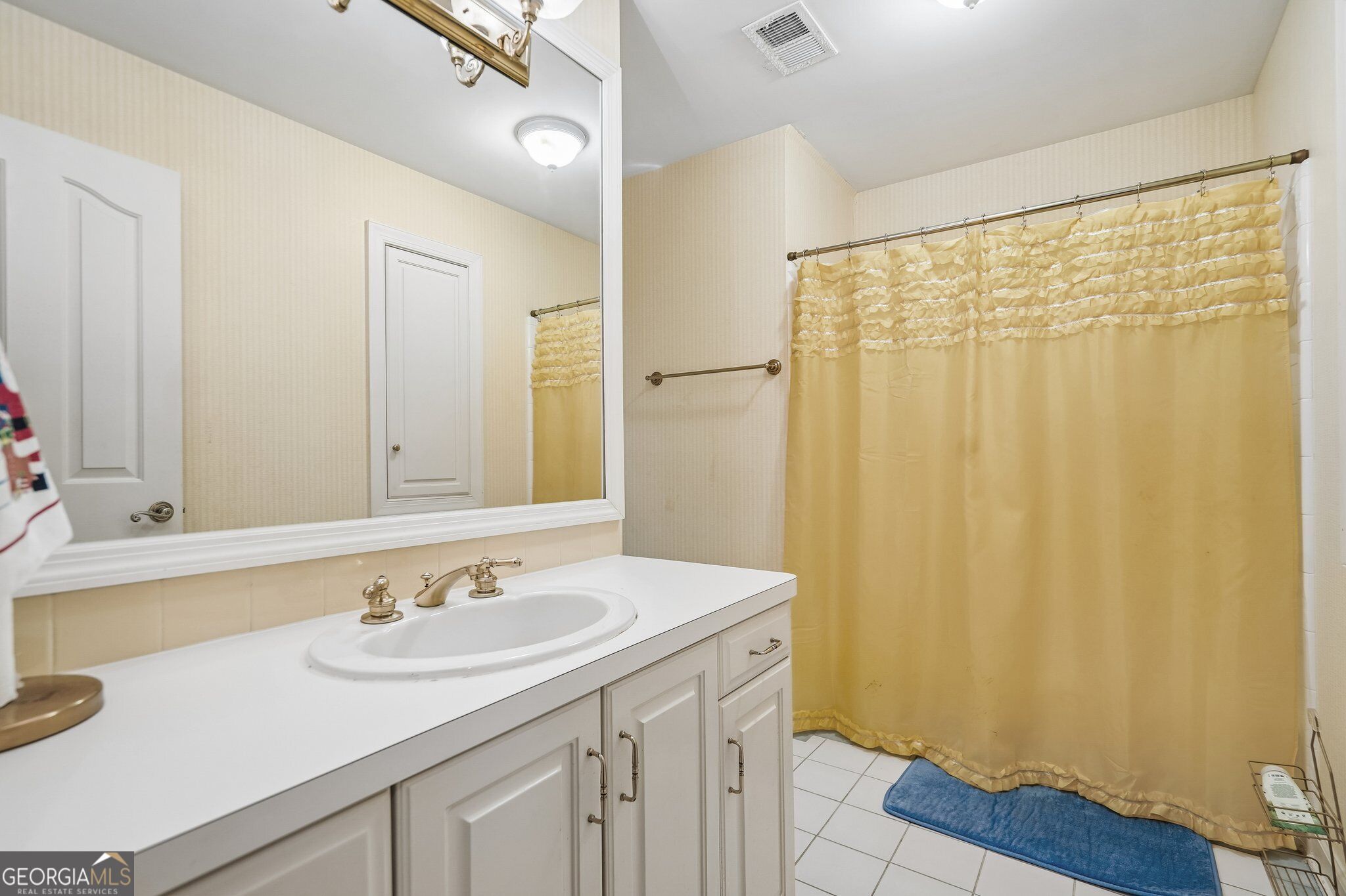 219 Saint Andrews Court Property Photo 40