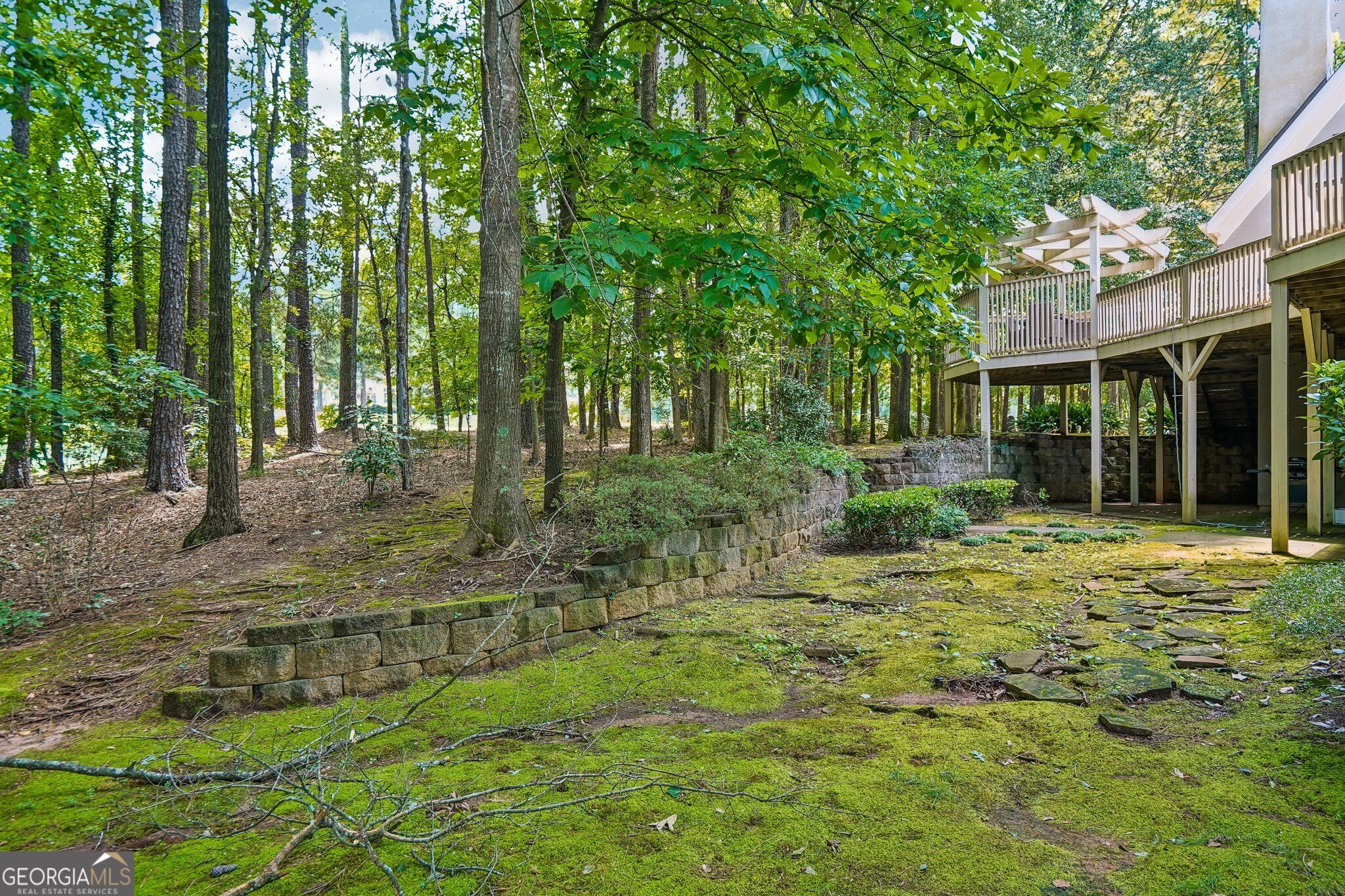219 Saint Andrews Court Property Photo 56