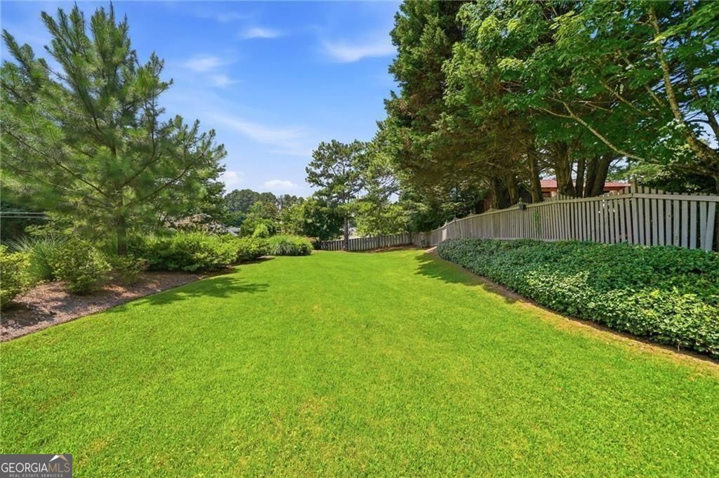 3901 Hazelhurst Drive Property Photo 94