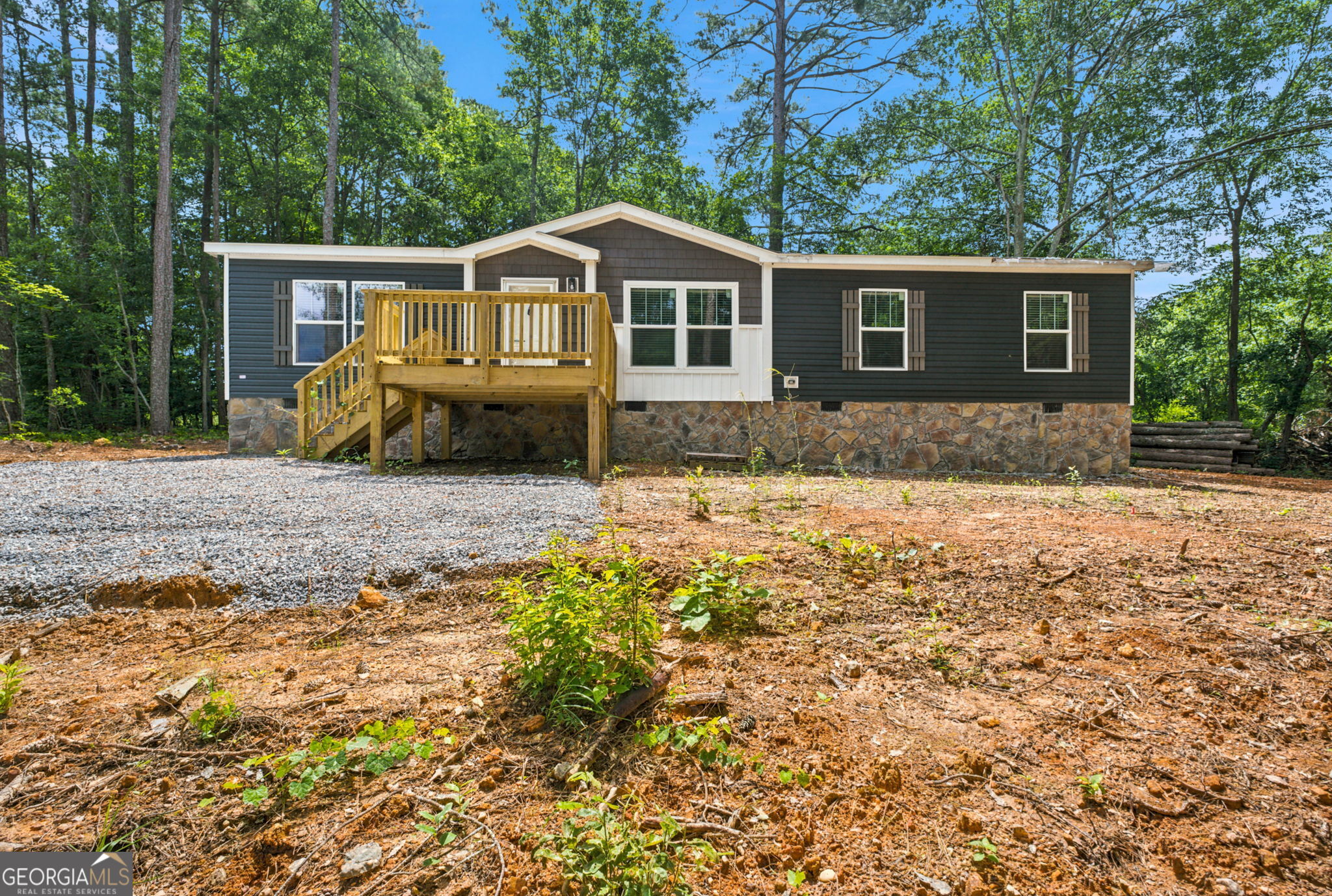 25 Lewis Barrett Boulevard Property Photo 1