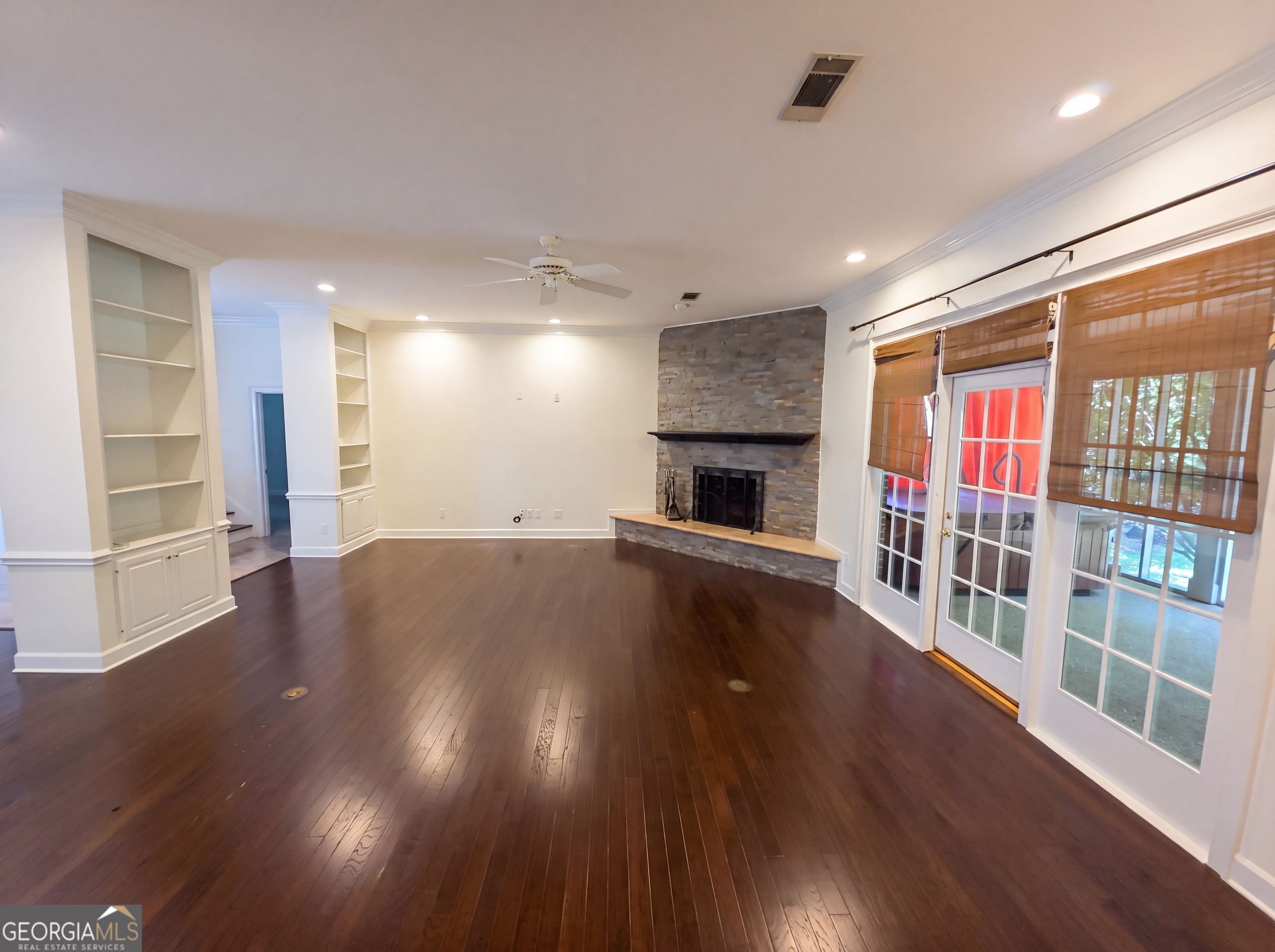 2109 Cumberland Lane Property Photo 6