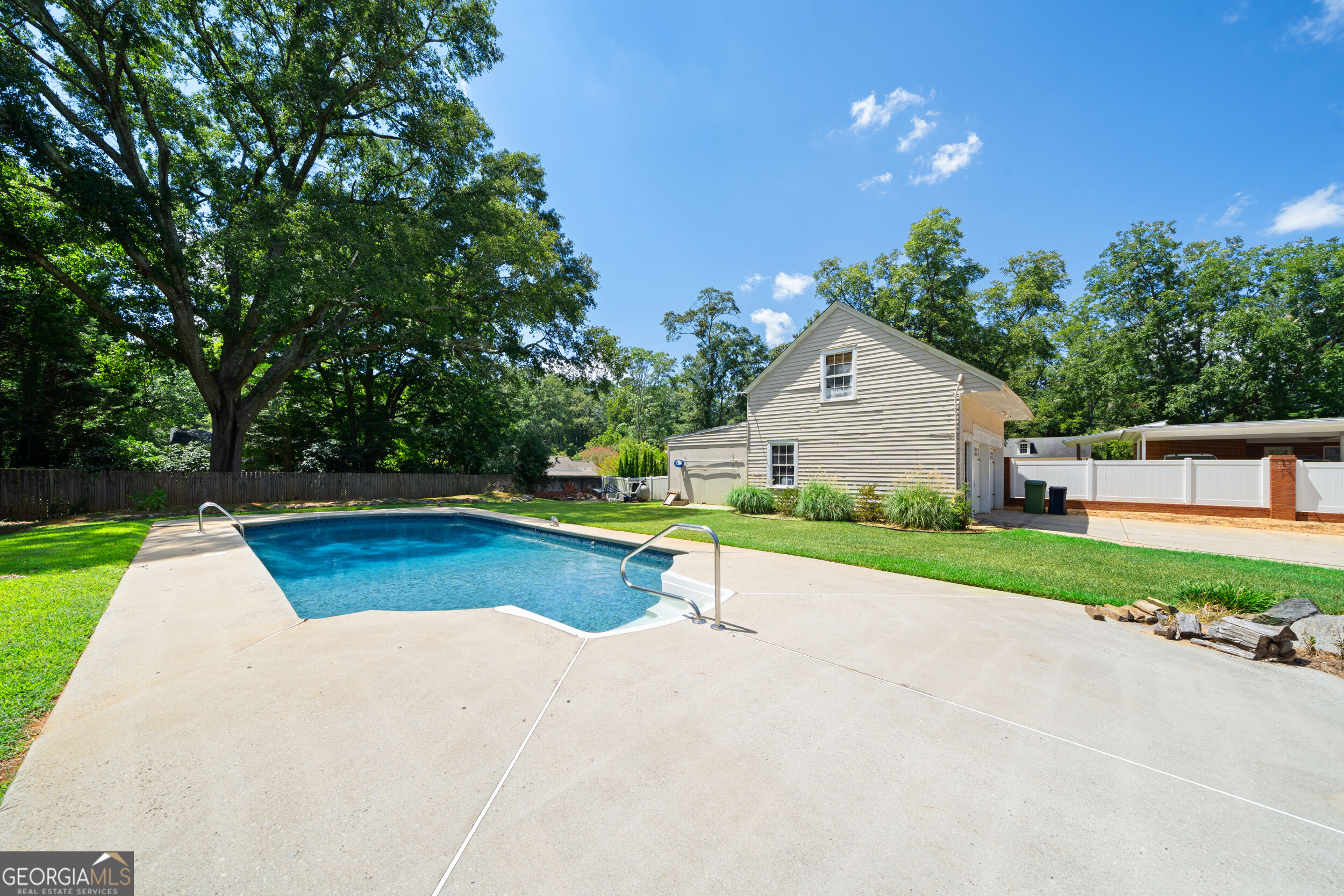 711 Maple Drive Property Photo 37