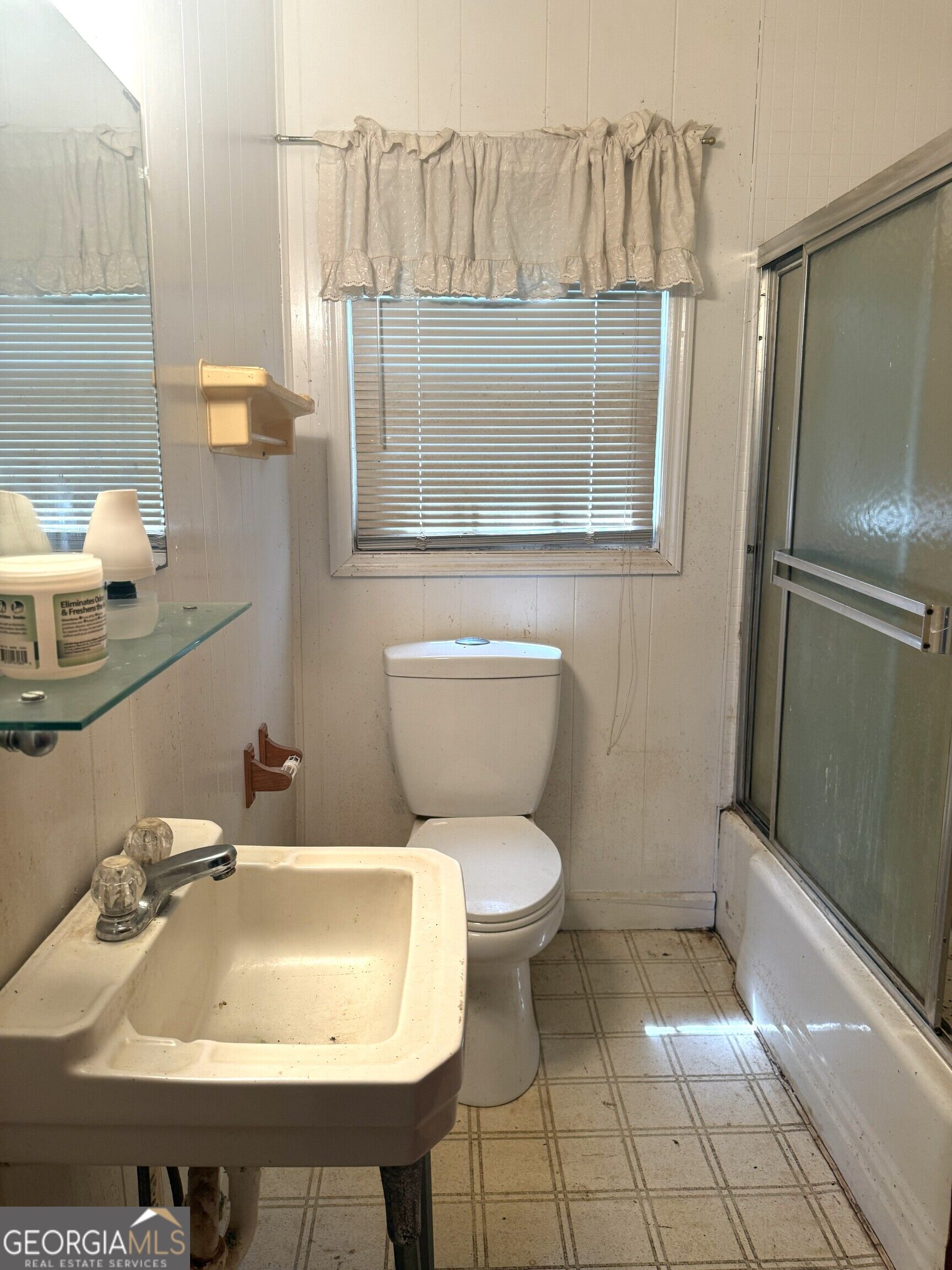 1380 Highway 72 E Property Photo 11
