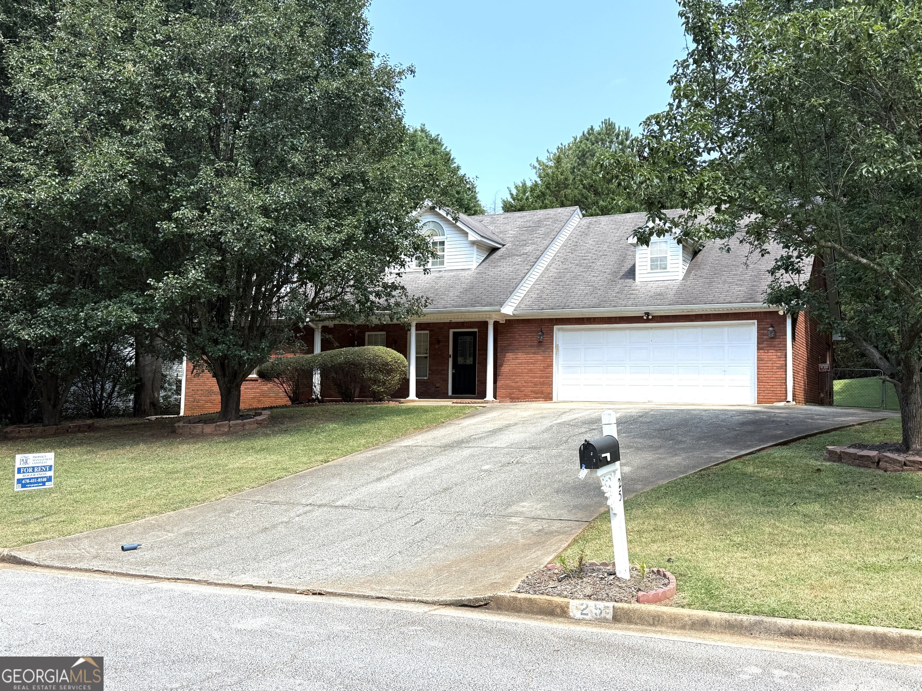 25 Brookstone Court Property Photo 1