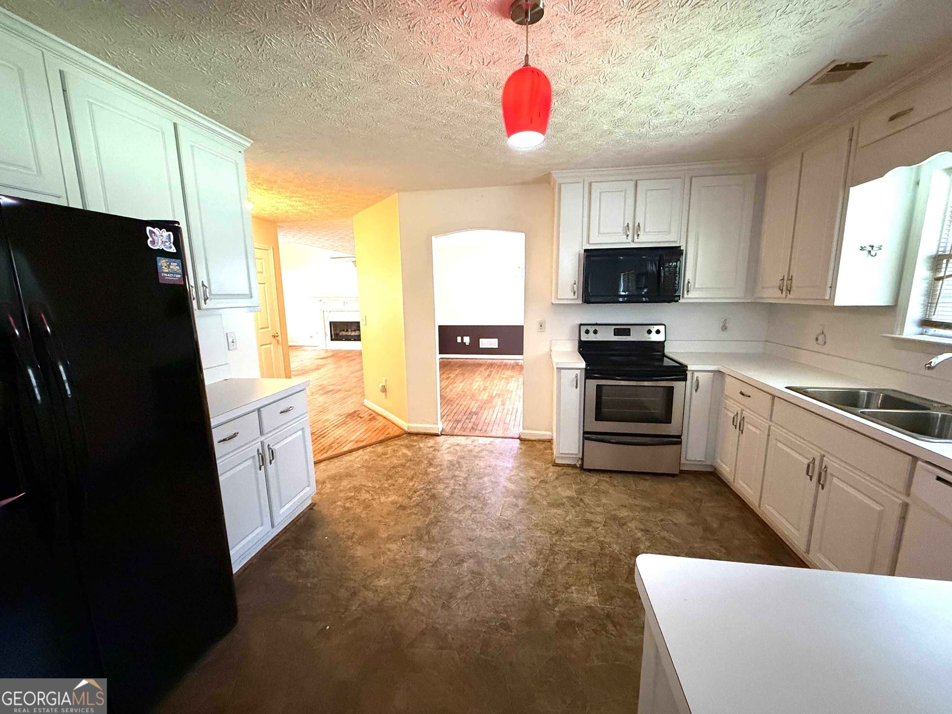 25 Brookstone Court Property Photo 6