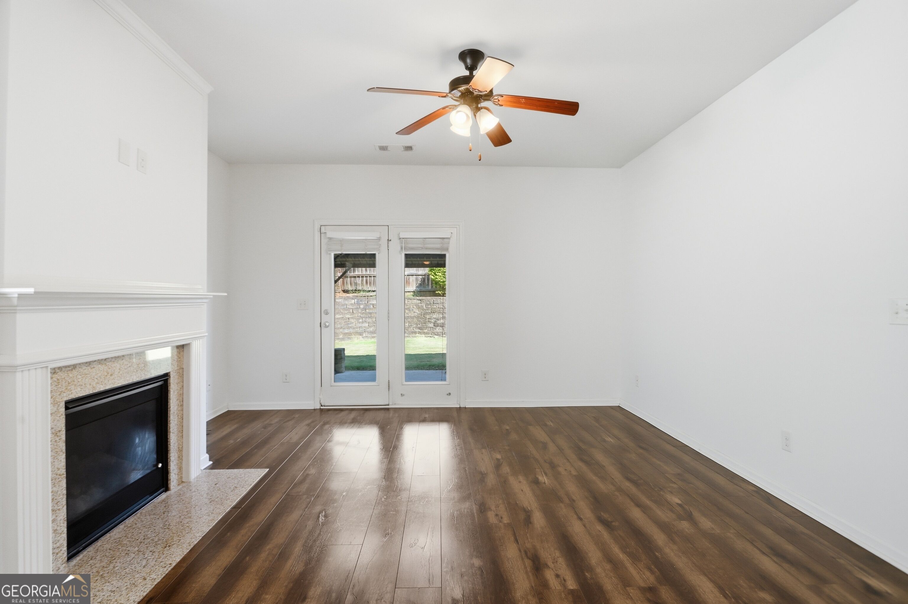 272 Shaw Drive Property Photo 3